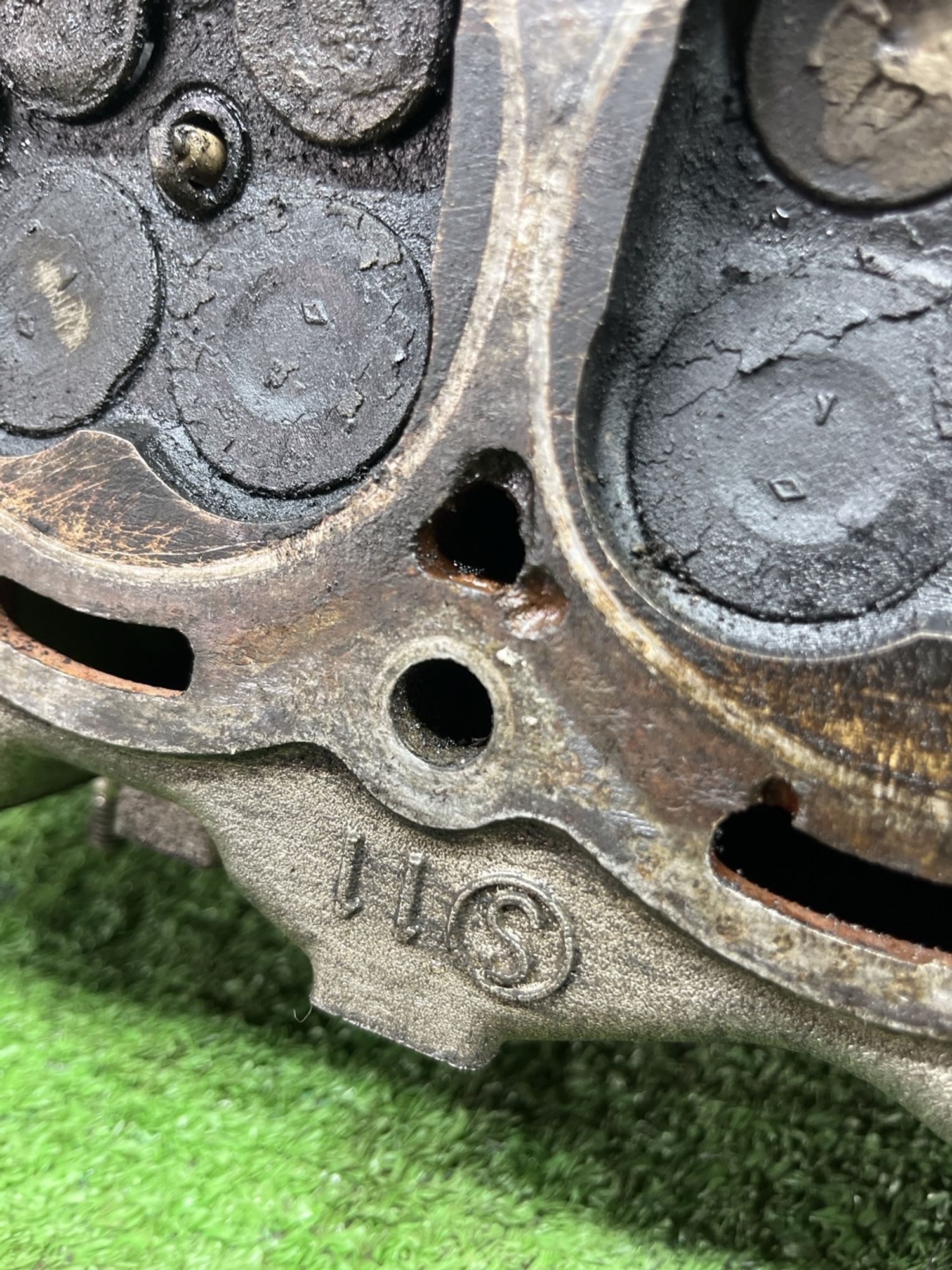 https://ycs.partsauto.market/partsauto-images/thmbs/userImages/cca1856e256b5441544f9aba03b424a6/part/70426f41-2e48-453e-b927-ce23d03885d2_1776923813662.jpg