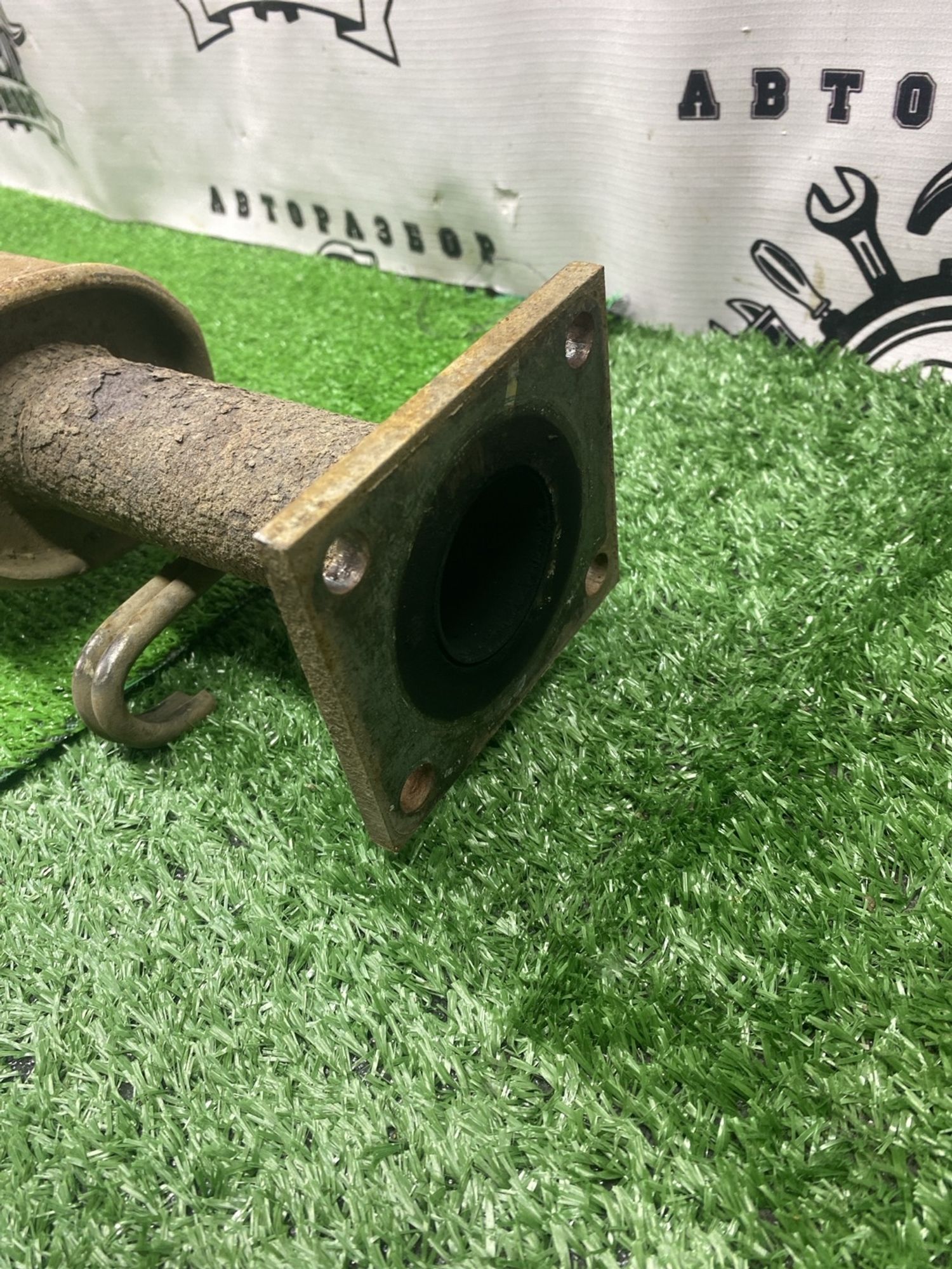 https://ycs.partsauto.market/partsauto-images/thmbs/userImages/cca1856e256b5441544f9aba03b424a6/part/713b8398-c2b8-45ac-a8b2-f44f246d927f_1780565588914.jpg