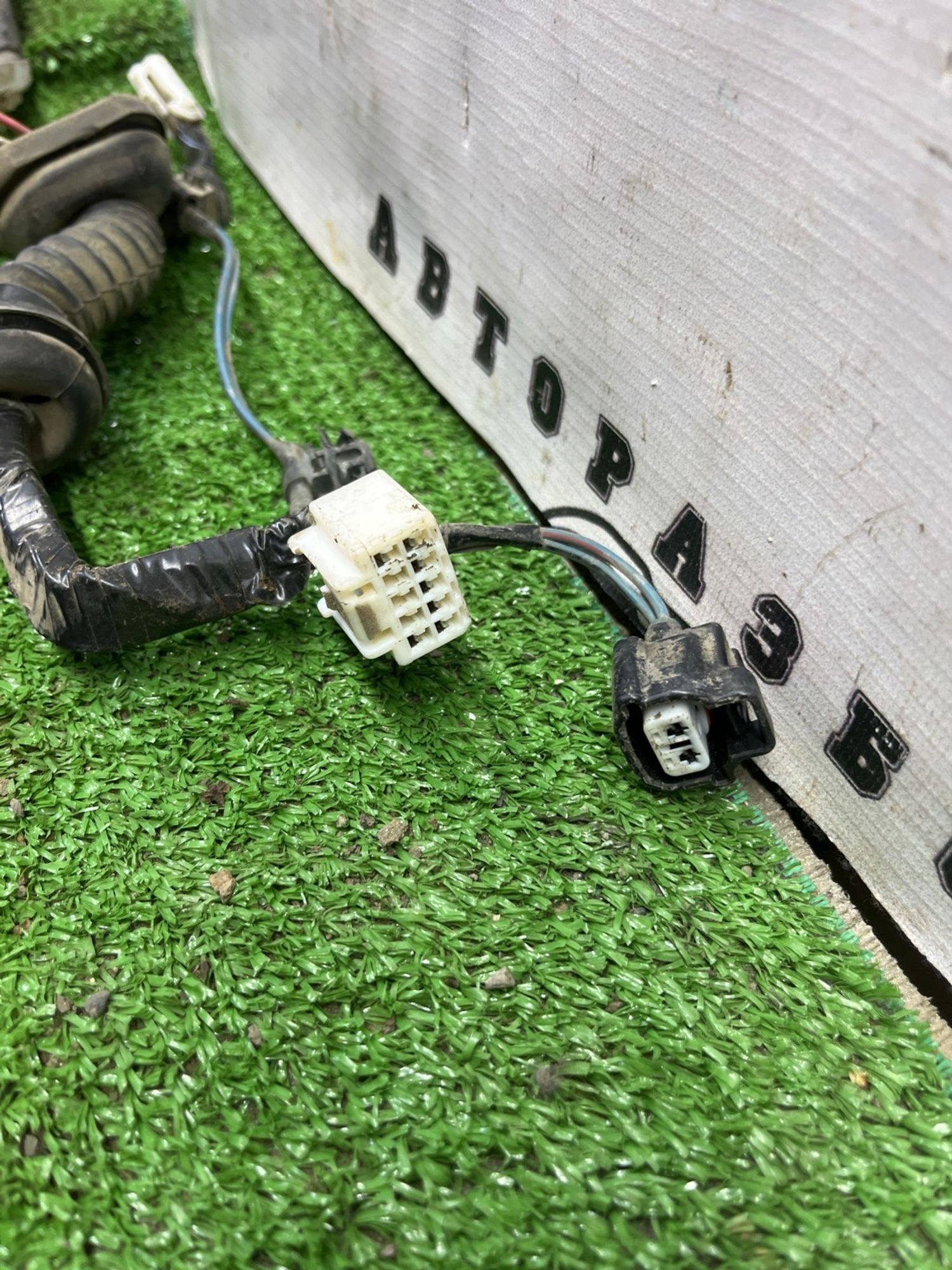 https://ycs.partsauto.market/partsauto-images/thmbs/userImages/cca1856e256b5441544f9aba03b424a6/part/727f3ee6-9e11-4c29-a706-e6862539a730_1775647448986.jpg