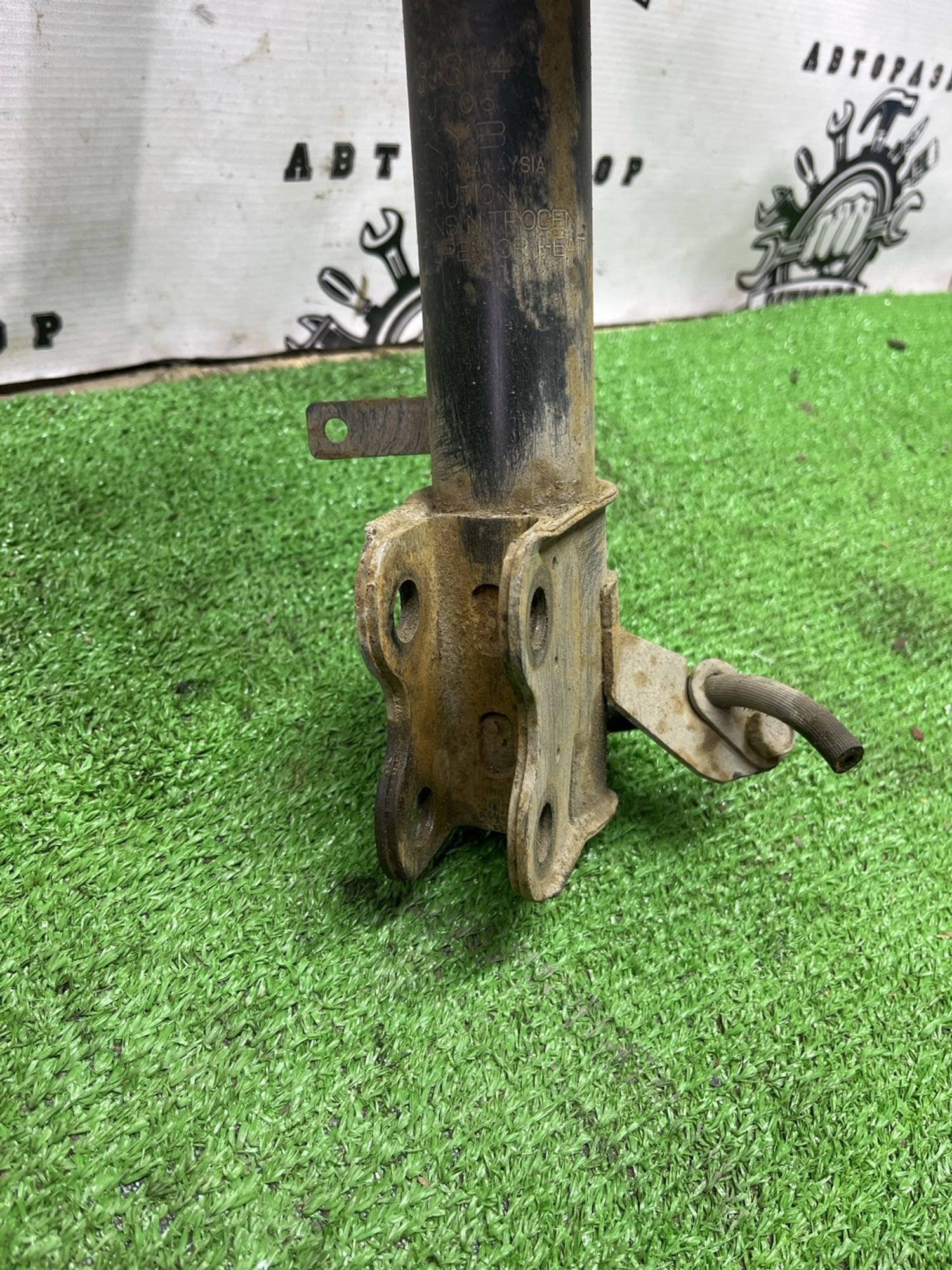 https://ycs.partsauto.market/partsauto-images/thmbs/userImages/cca1856e256b5441544f9aba03b424a6/part/72e078fa-63be-4b43-a34c-a4c873d0d122_1774090720233.jpg