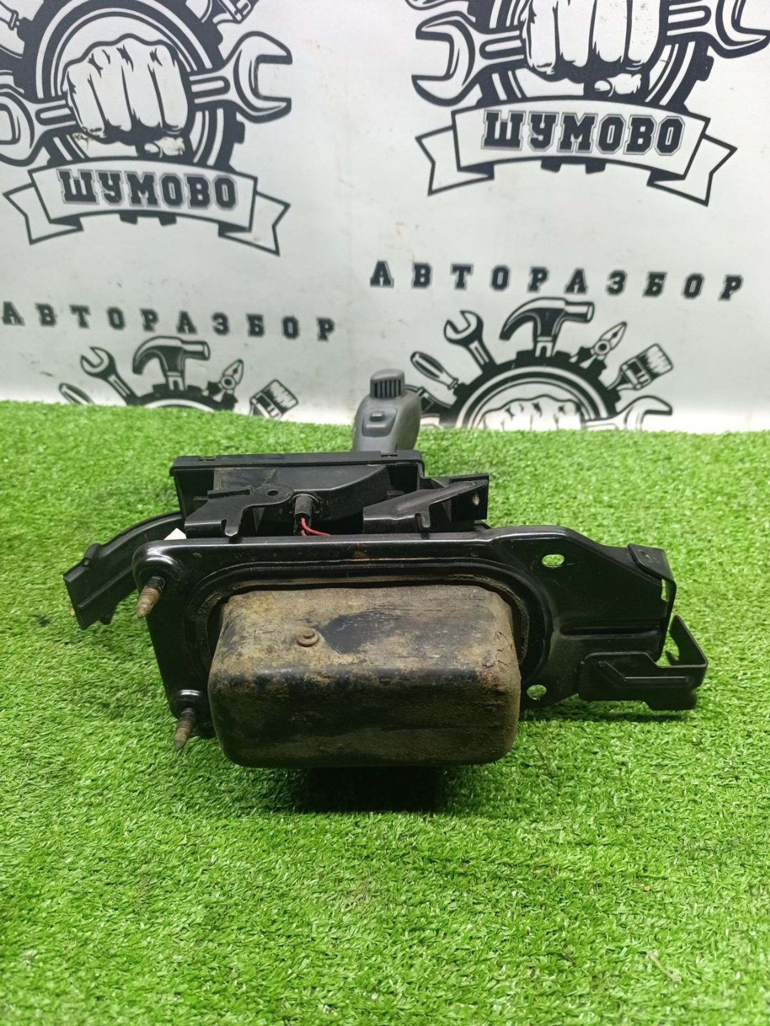 https://ycs.partsauto.market/partsauto-images/thmbs/userImages/cca1856e256b5441544f9aba03b424a6/part/73321aee-5218-4929-99d4-17f6bc2bbeec_1789384934473.jpg