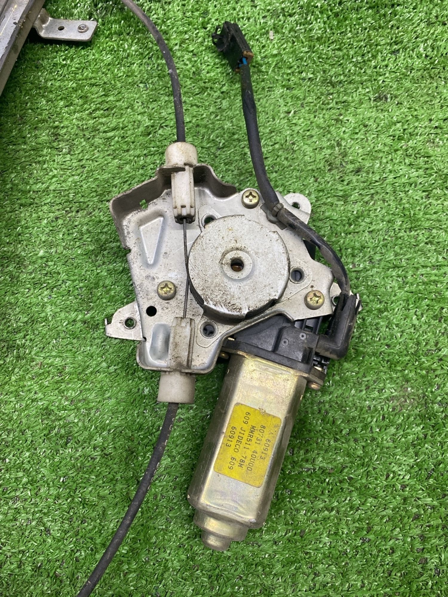 https://ycs.partsauto.market/partsauto-images/thmbs/userImages/cca1856e256b5441544f9aba03b424a6/part/740e751f-d0bc-4a9c-9979-46893039f0d6_1789368329369.jpg