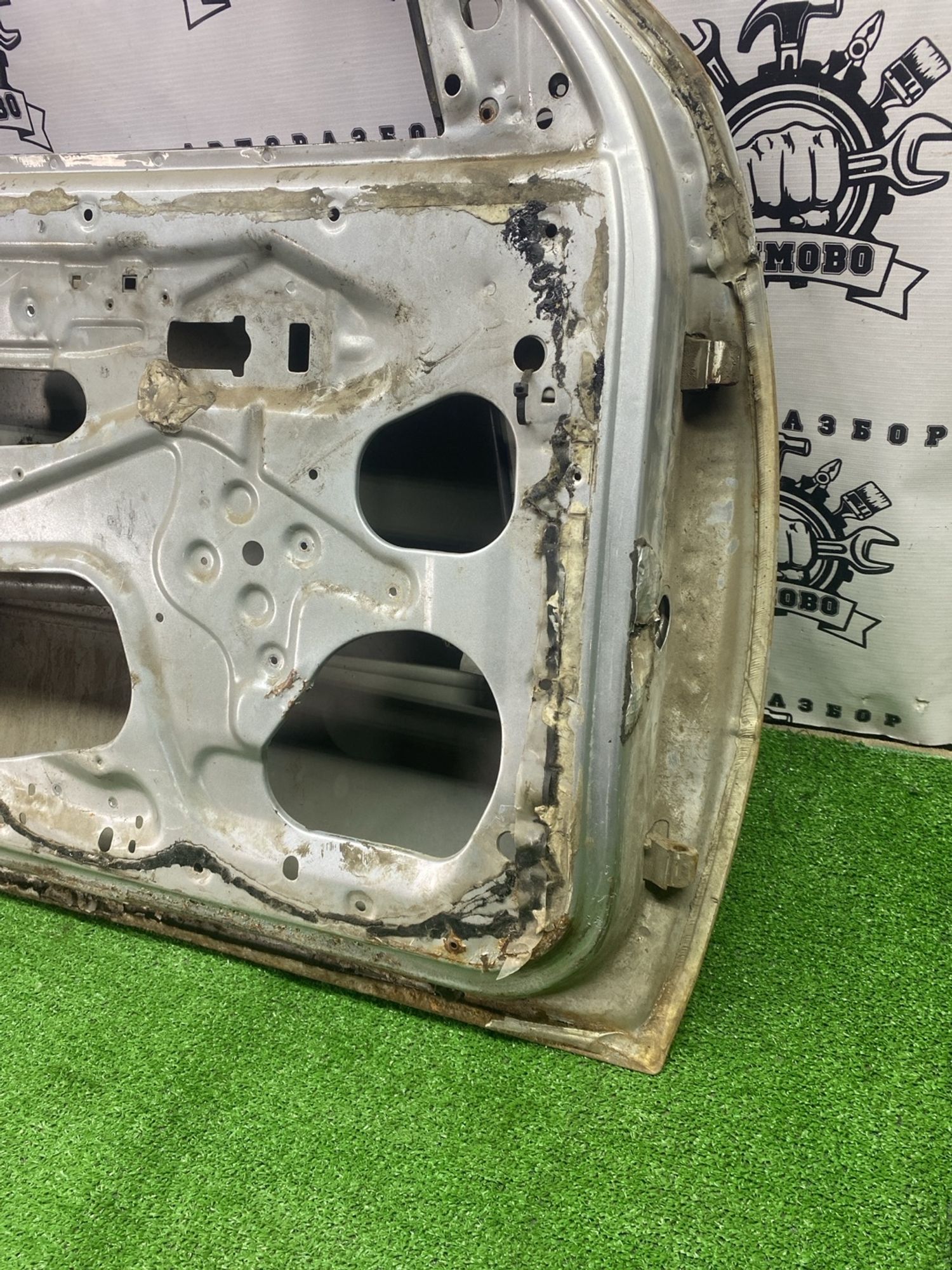 https://ycs.partsauto.market/partsauto-images/thmbs/userImages/cca1856e256b5441544f9aba03b424a6/part/7442dfa8-6621-483c-a6f8-85df739ab364_1780483019028.jpg