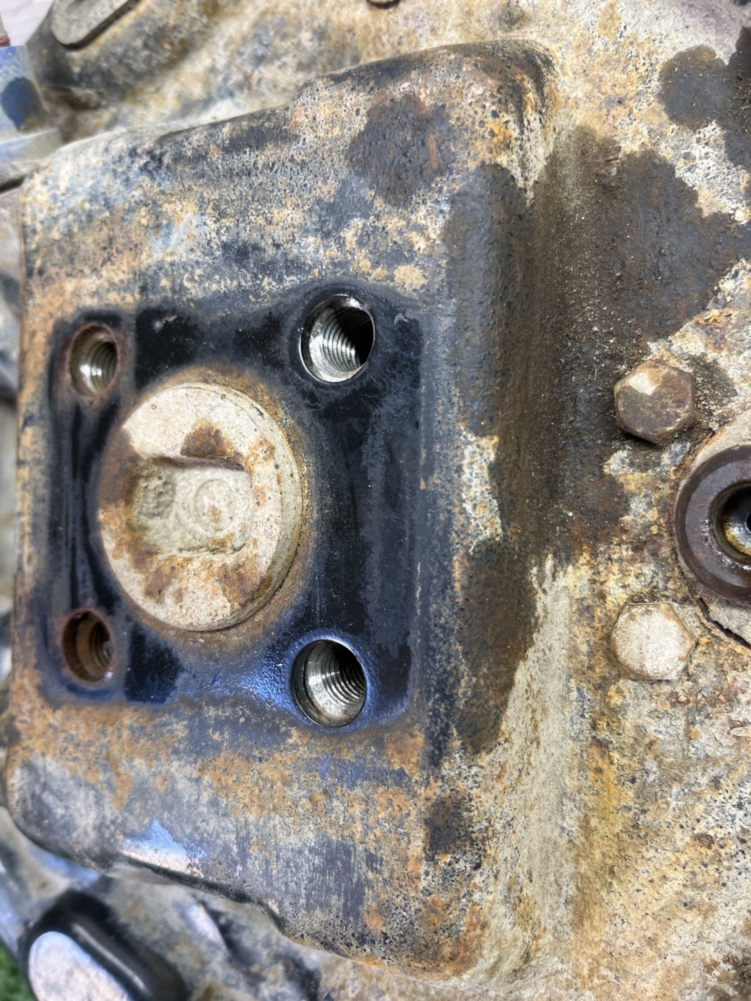 https://ycs.partsauto.market/partsauto-images/thmbs/userImages/cca1856e256b5441544f9aba03b424a6/part/7538e425-42be-4d2b-a66e-de18a10967e8_1774342823434.jpg
