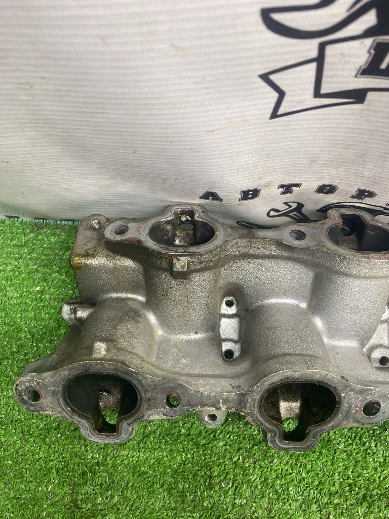 https://ycs.partsauto.market/partsauto-images/thmbs/userImages/cca1856e256b5441544f9aba03b424a6/part/76cd67b0-0c6c-4f98-b404-6cd2c2df1670_1778065384280.jpg