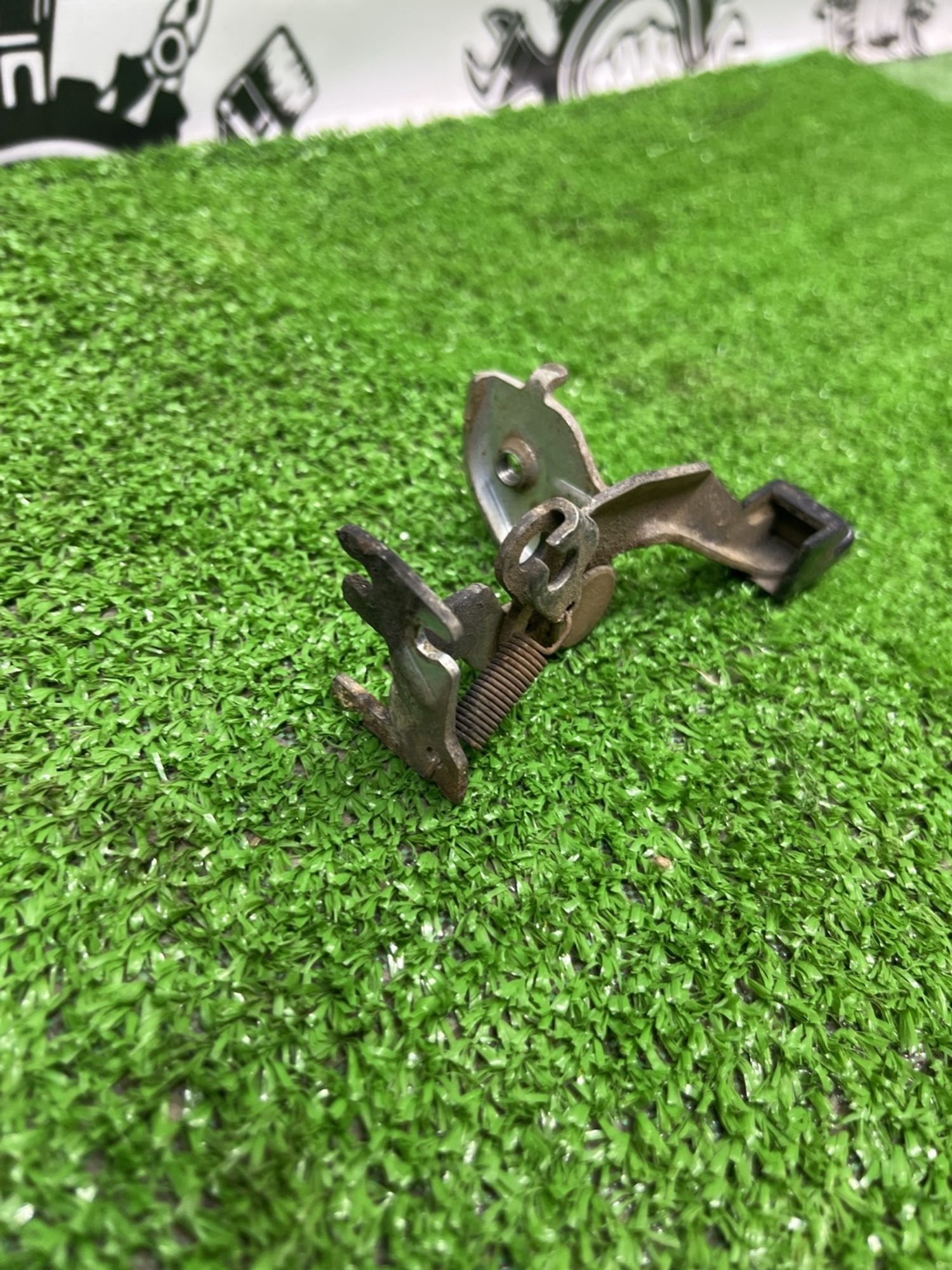 https://ycs.partsauto.market/partsauto-images/thmbs/userImages/cca1856e256b5441544f9aba03b424a6/part/7794c15f-7573-431b-bb7c-db8c91cff733_1782547293742.jpg
