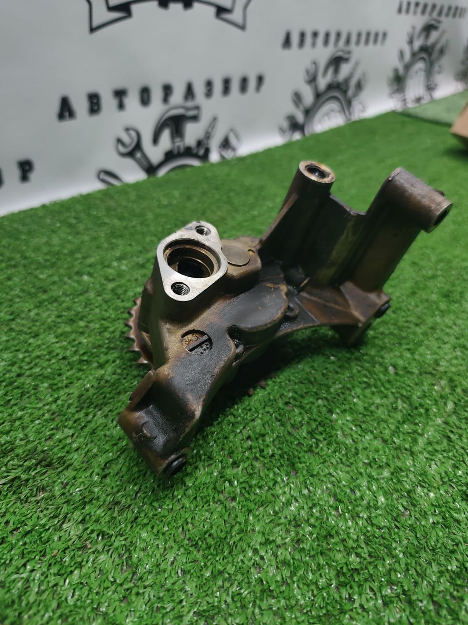 https://ycs.partsauto.market/partsauto-images/thmbs/userImages/cca1856e256b5441544f9aba03b424a6/part/7825f6e0-95df-487f-babb-3a54b9913e3b_1781522796427.jpg