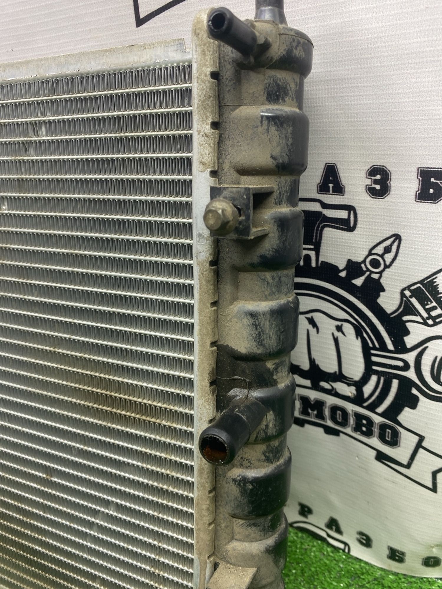 https://ycs.partsauto.market/partsauto-images/thmbs/userImages/cca1856e256b5441544f9aba03b424a6/part/78e71649-12c0-43bc-9551-8c288f4a655c_1780902933286.jpg