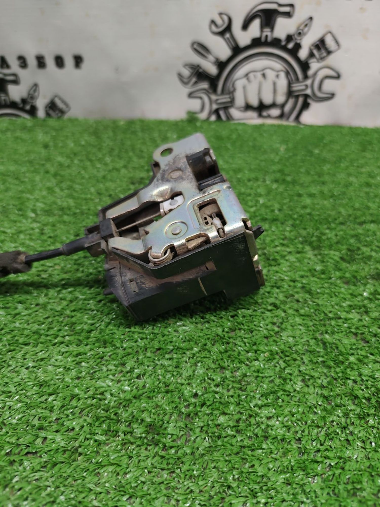 https://ycs.partsauto.market/partsauto-images/thmbs/userImages/cca1856e256b5441544f9aba03b424a6/part/7965f34f-7d42-47d9-a1e5-03be4e8f0bc5_1780997273442.jpg