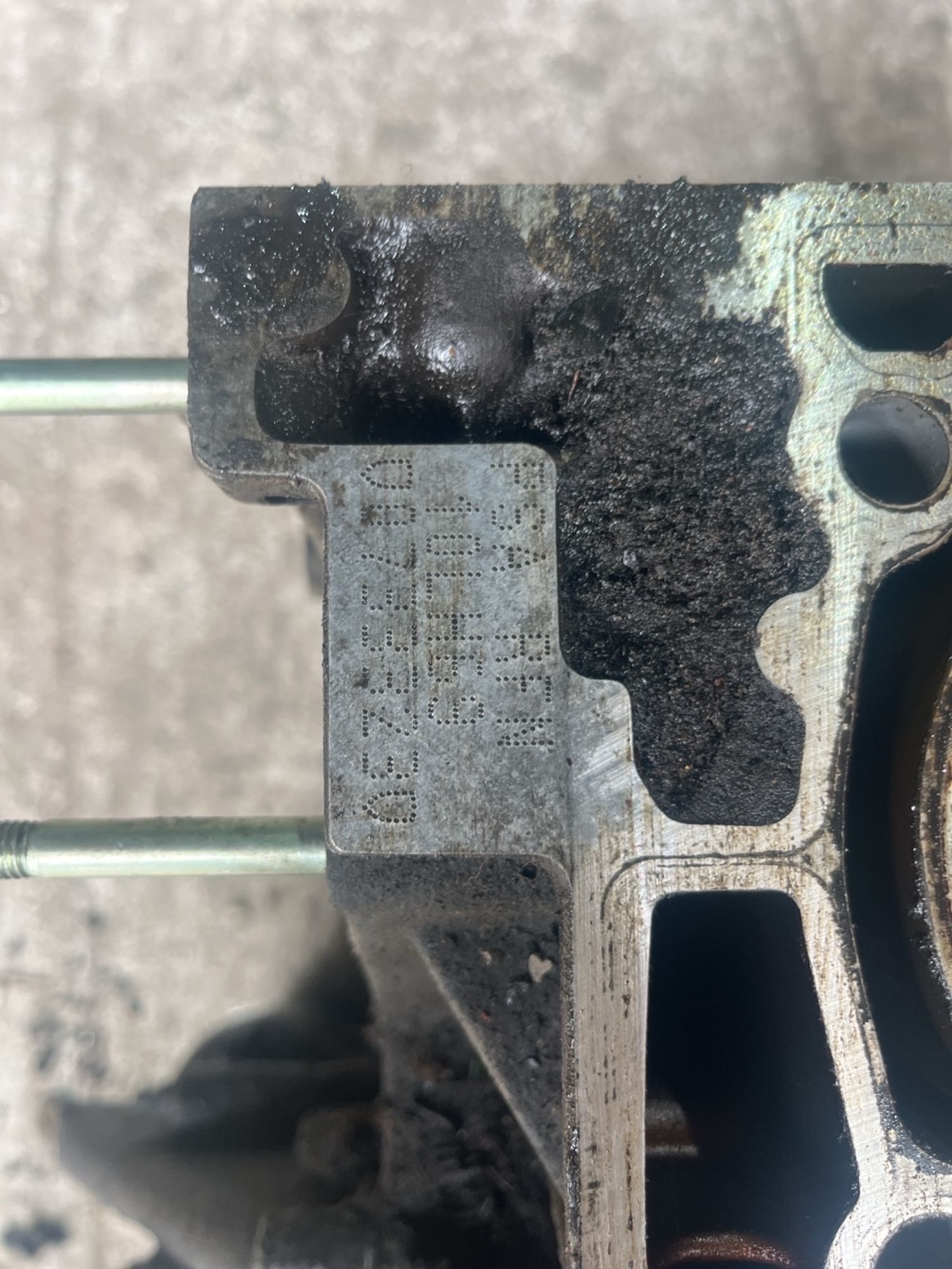 https://ycs.partsauto.market/partsauto-images/thmbs/userImages/cca1856e256b5441544f9aba03b424a6/part/79950324-76d3-4625-9a35-9317546890f7_1778583498849.jpg