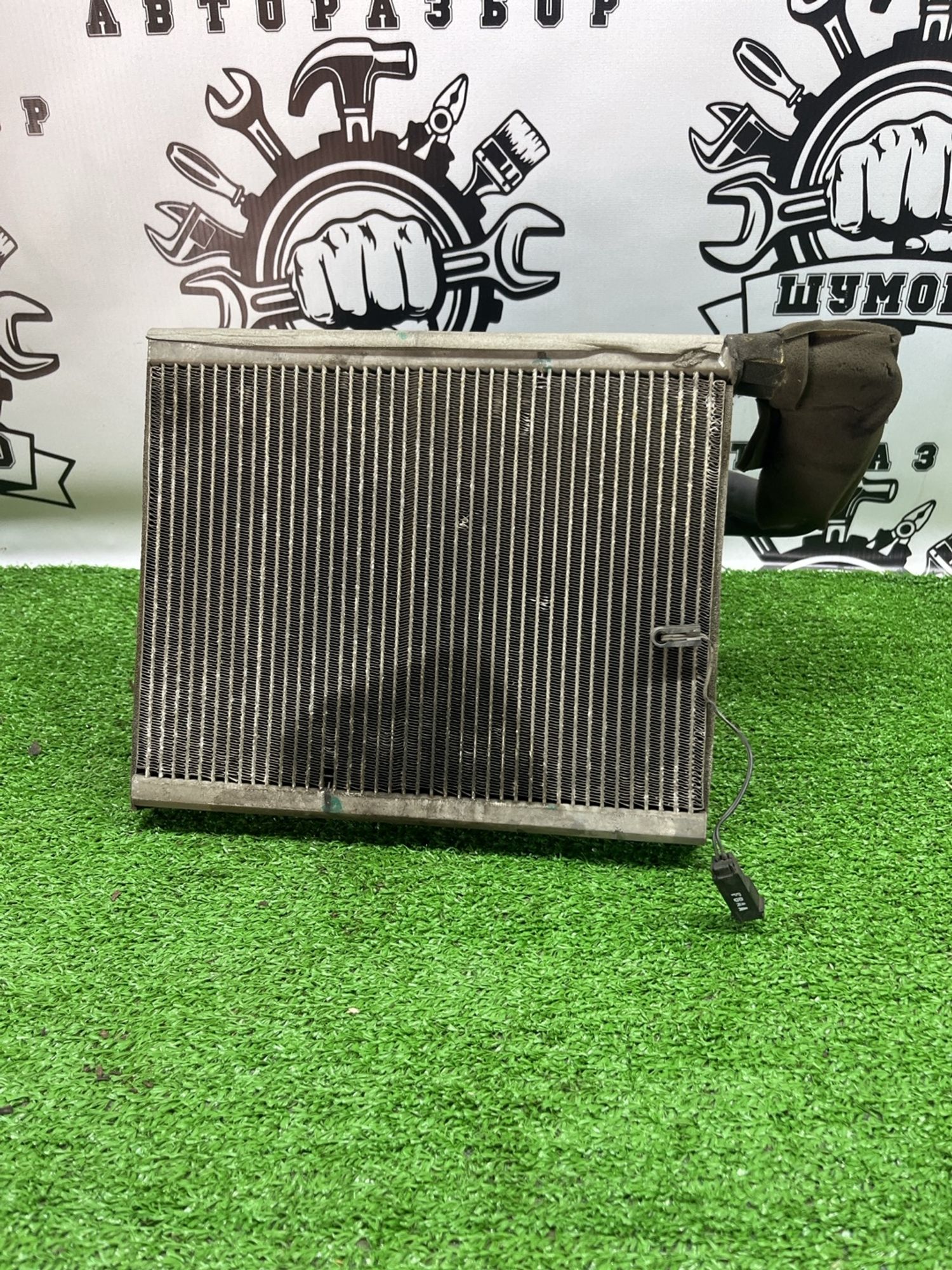 https://ycs.partsauto.market/partsauto-images/thmbs/userImages/cca1856e256b5441544f9aba03b424a6/part/79aeeb6c-cbf5-4440-a64f-98d30a9549b6_1782806660752.jpg