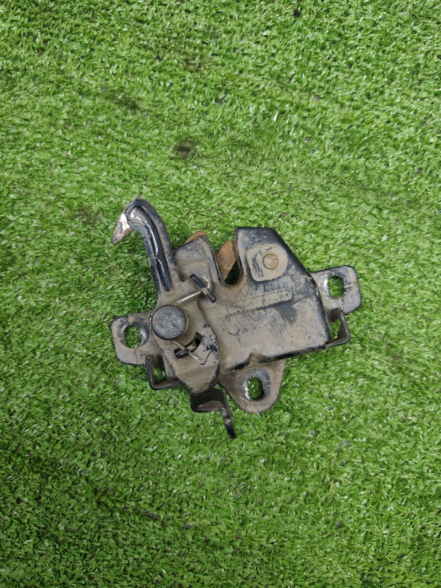 https://ycs.partsauto.market/partsauto-images/thmbs/userImages/cca1856e256b5441544f9aba03b424a6/part/7b32ae2b-971b-4520-889b-c642dddb4990_1787224373334.jpg
