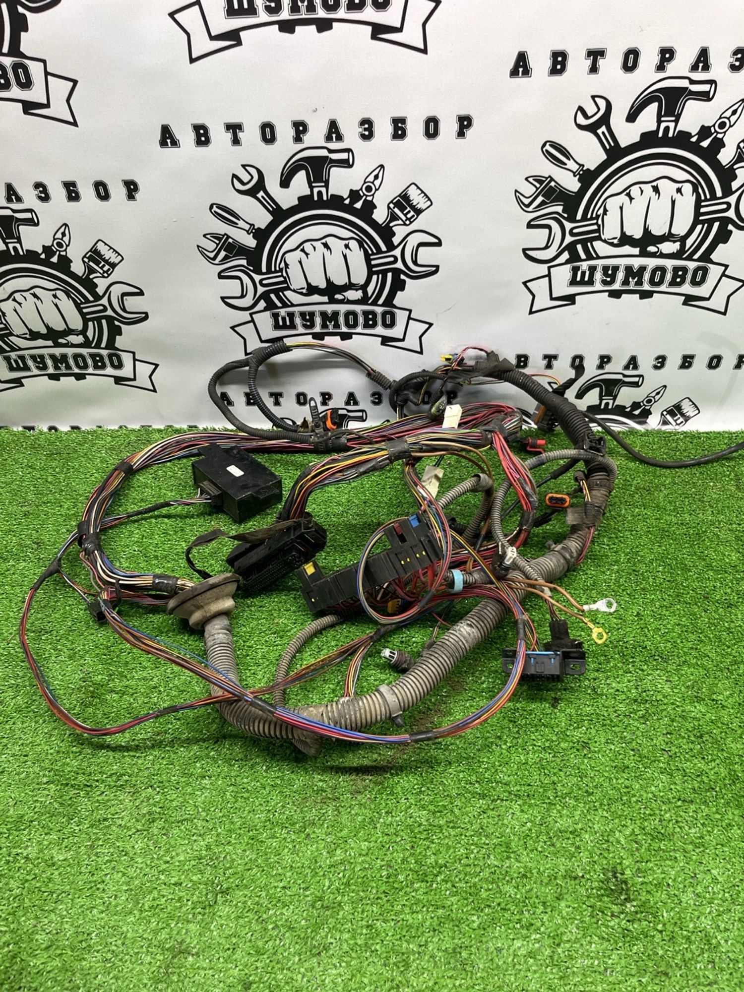 https://ycs.partsauto.market/partsauto-images/thmbs/userImages/cca1856e256b5441544f9aba03b424a6/part/7c63b87c-deac-4ec1-a88a-89b0ab52b7e8_1781606134884.jpg