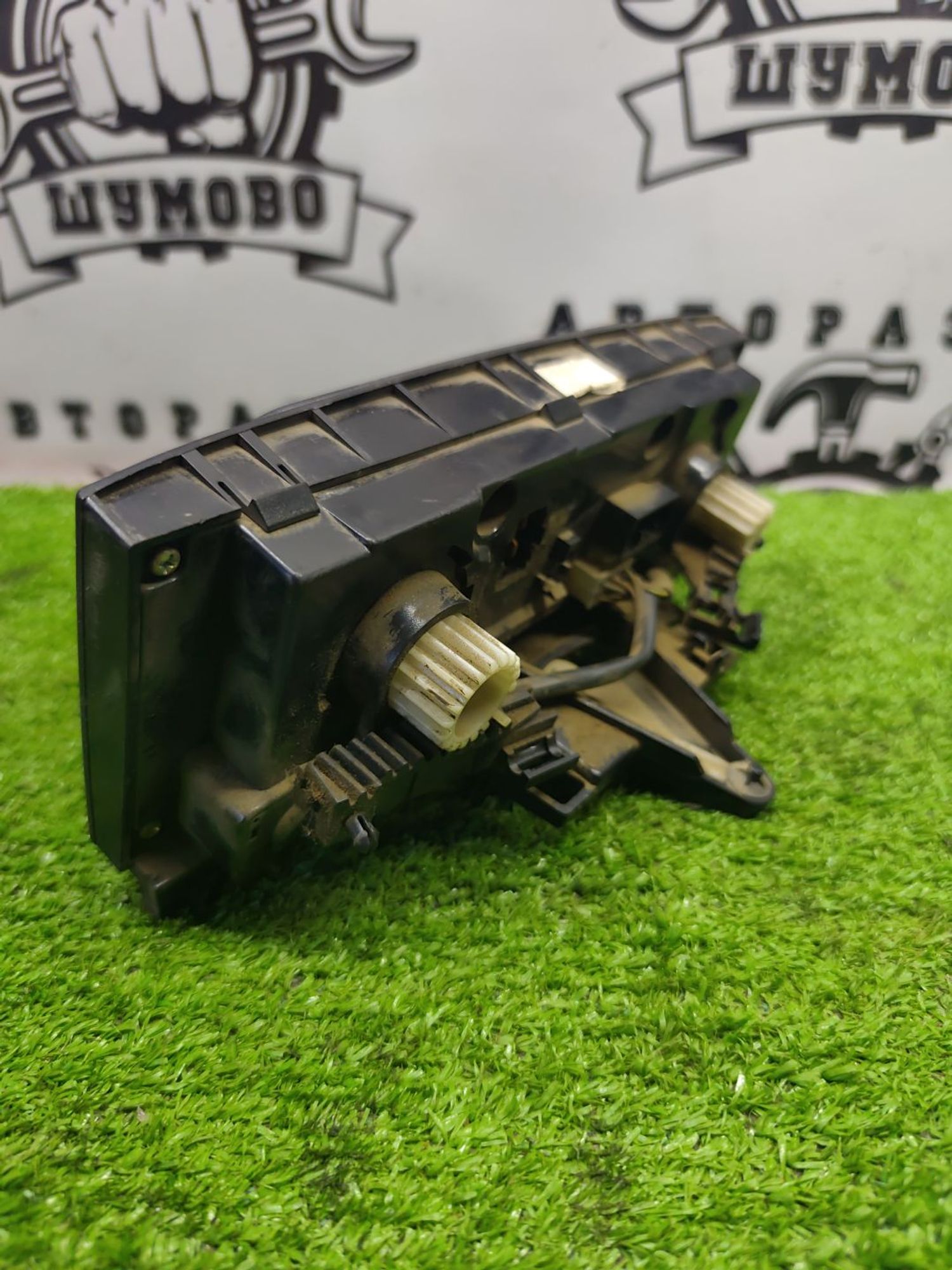 https://ycs.partsauto.market/partsauto-images/thmbs/userImages/cca1856e256b5441544f9aba03b424a6/part/7dcaf259-9e7a-4ba1-a2f9-42b7861d3a28_1787221334421.jpg