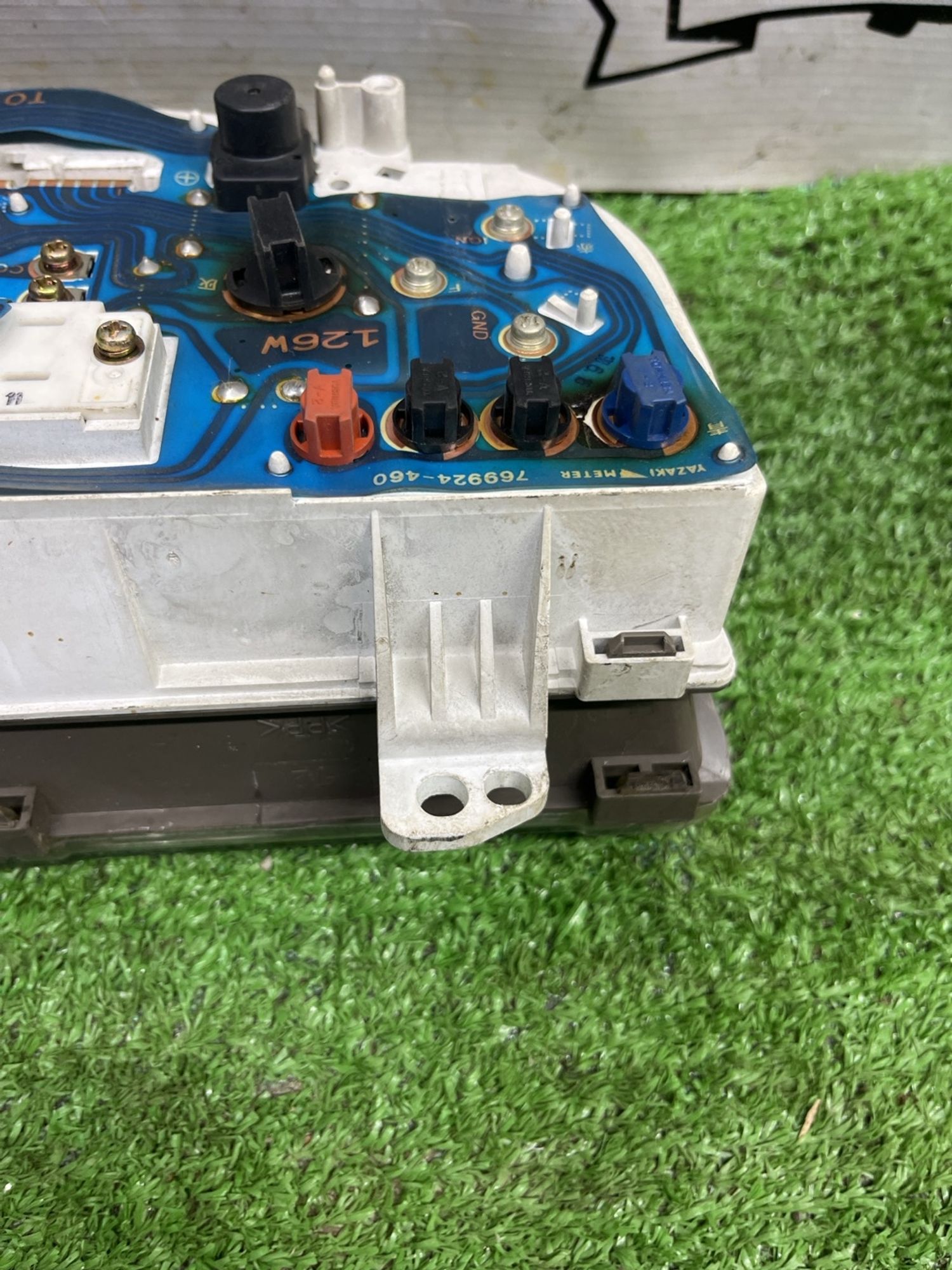 https://ycs.partsauto.market/partsauto-images/thmbs/userImages/cca1856e256b5441544f9aba03b424a6/part/7f32a0a5-eeb5-4692-9d95-3f3f0a3cb5f6_1775039856672.jpg