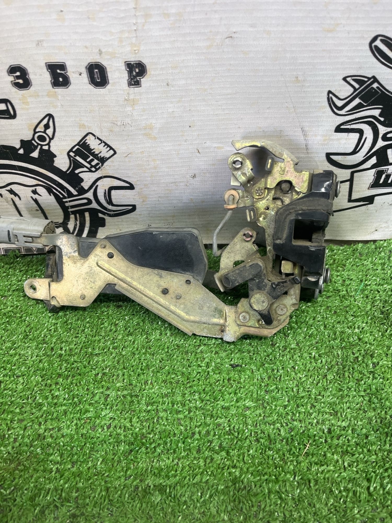 https://ycs.partsauto.market/partsauto-images/thmbs/userImages/cca1856e256b5441544f9aba03b424a6/part/806641d0-9a07-4dec-ba82-153fd9e63ae8_1774344622938.jpg