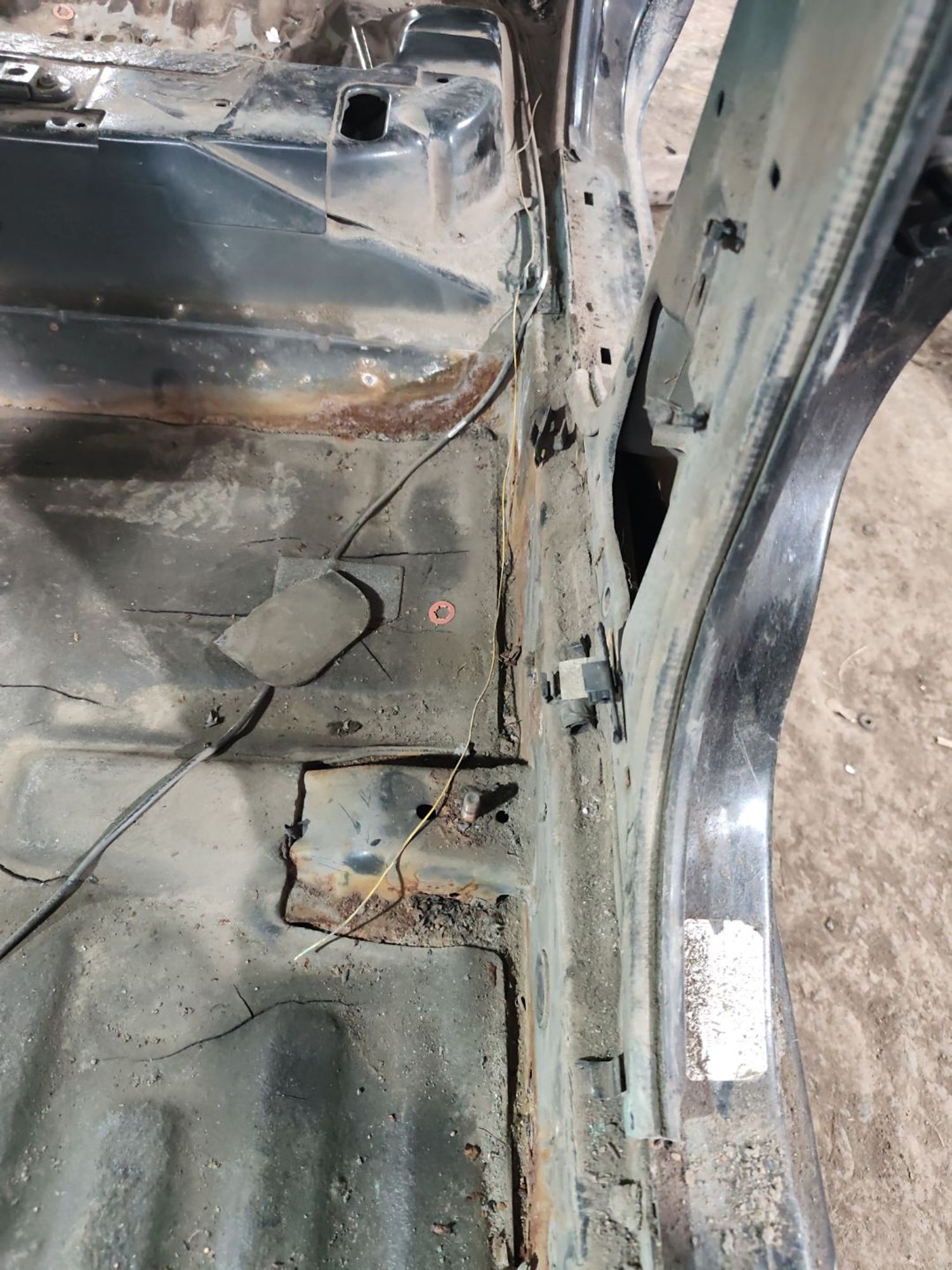 https://ycs.partsauto.market/partsauto-images/thmbs/userImages/cca1856e256b5441544f9aba03b424a6/part/80d6eeed-f3ef-4ccf-9e12-1a2ceef6e6bb_1776745378028.jpg