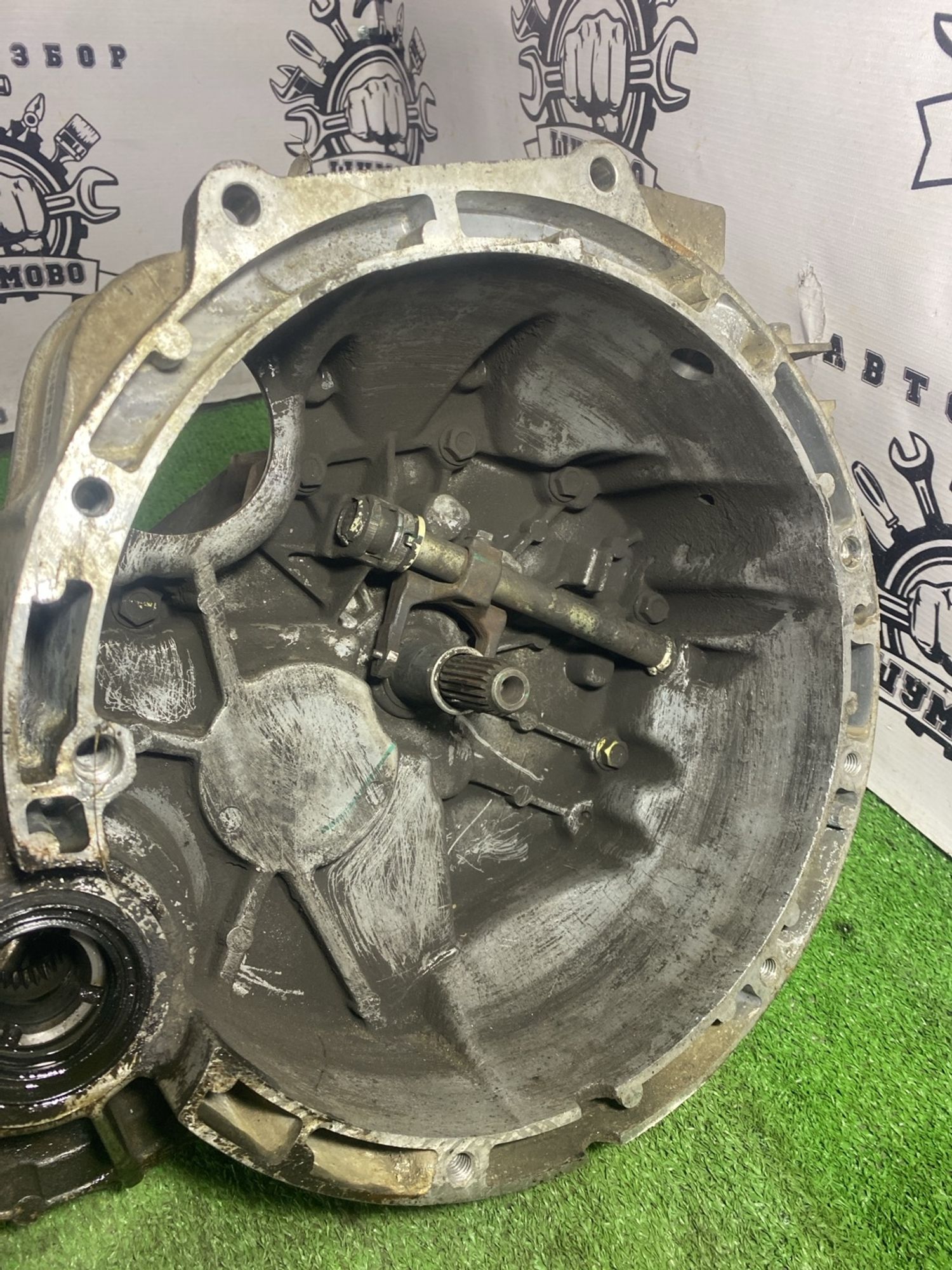 https://ycs.partsauto.market/partsauto-images/thmbs/userImages/cca1856e256b5441544f9aba03b424a6/part/81b55fdc-60b8-4e99-bf37-07326dd5682f_1781092897477.jpg