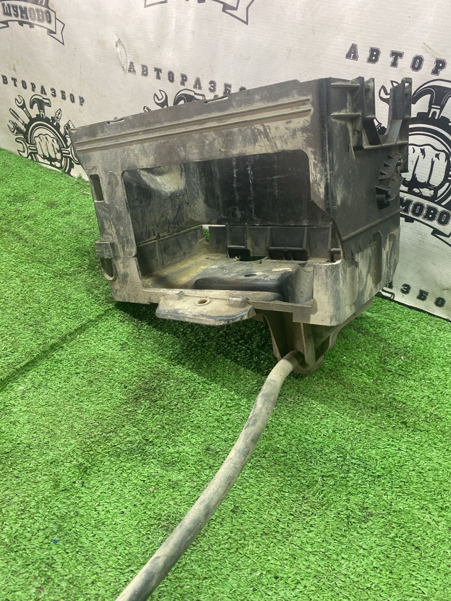 https://ycs.partsauto.market/partsauto-images/thmbs/userImages/cca1856e256b5441544f9aba03b424a6/part/81daf41b-9344-4753-b627-5afc8d1e0e0e_1777270292597.jpg
