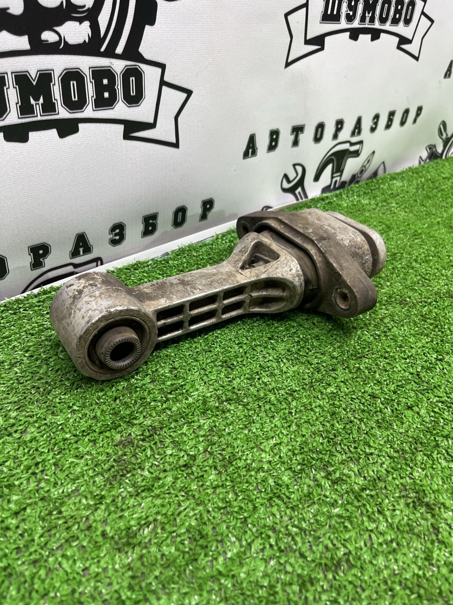 https://ycs.partsauto.market/partsauto-images/thmbs/userImages/cca1856e256b5441544f9aba03b424a6/part/81e792d4-ba59-4253-b848-d20f56af88e3_1782550577741.jpg