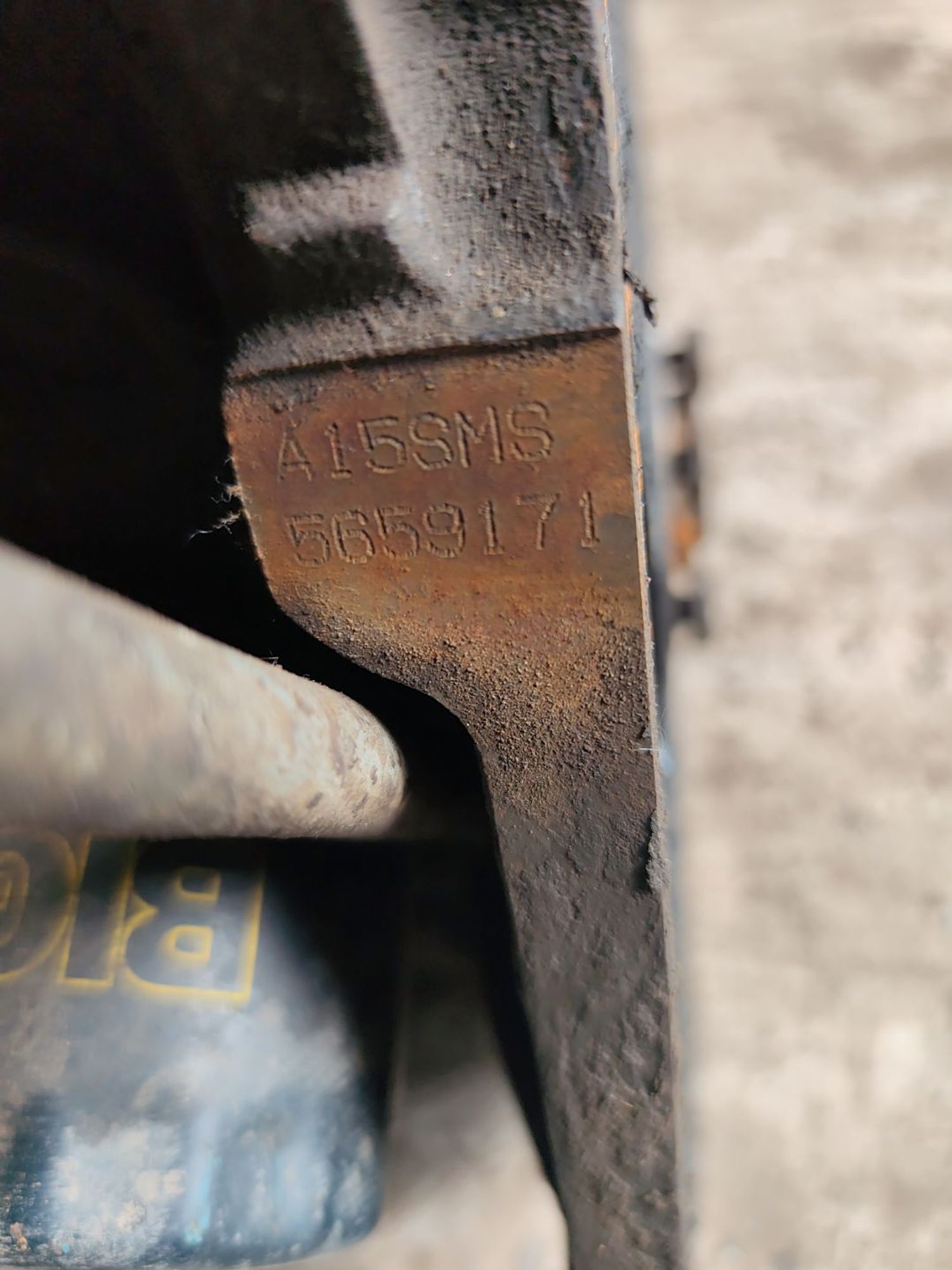 https://ycs.partsauto.market/partsauto-images/thmbs/userImages/cca1856e256b5441544f9aba03b424a6/part/821692a4-9f79-4b2a-9389-8979ced2254c_1780724499963.jpg