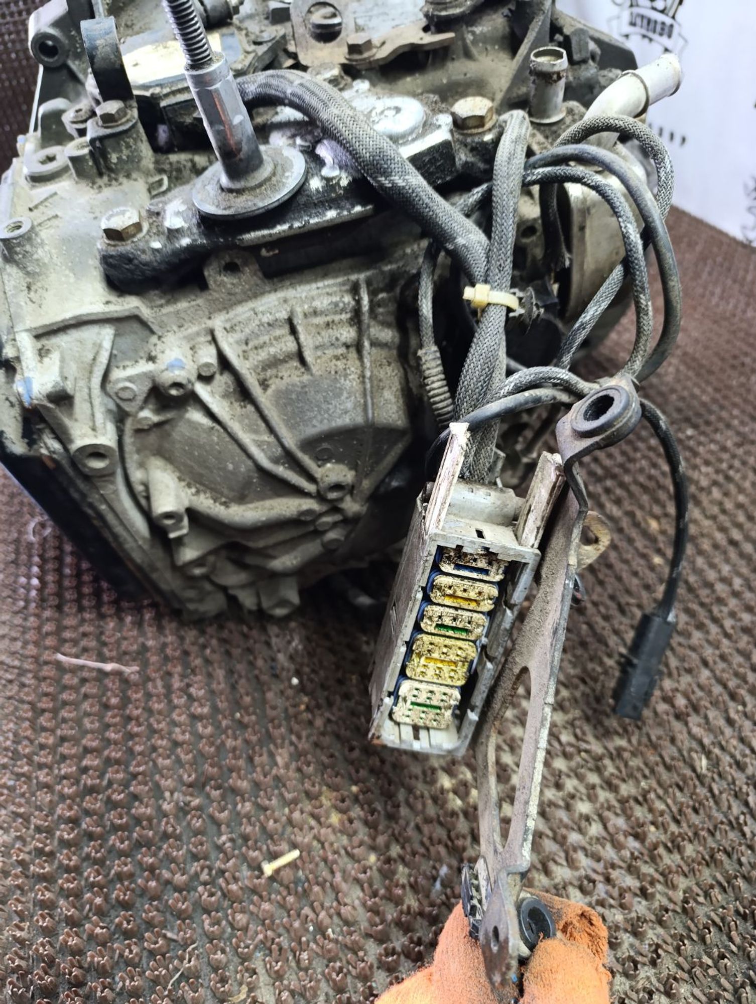 https://ycs.partsauto.market/partsauto-images/thmbs/userImages/cca1856e256b5441544f9aba03b424a6/part/835cebf9-959d-4e9b-9e00-be6e1def6137_1747324893464.jpg
