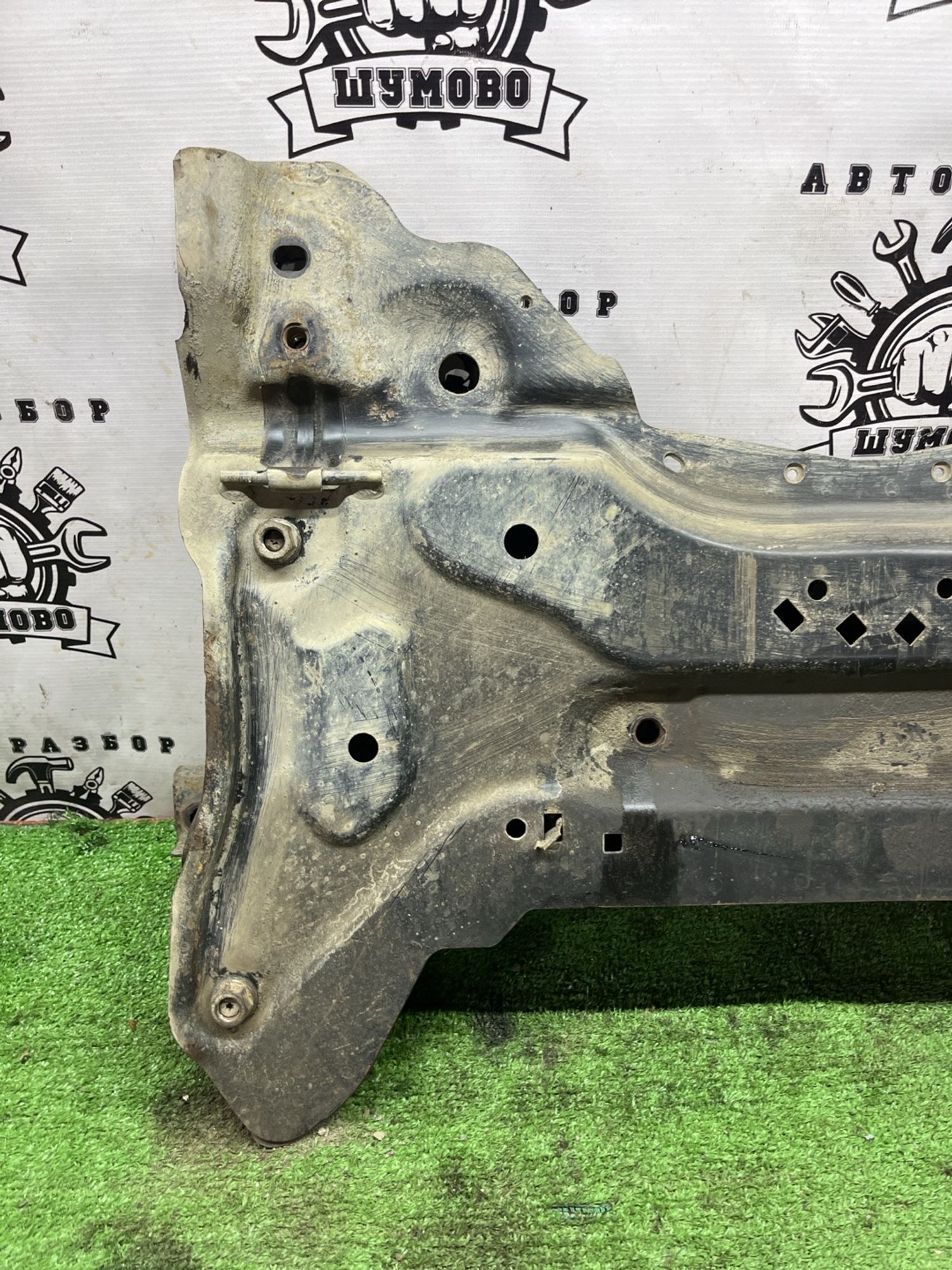 https://ycs.partsauto.market/partsauto-images/thmbs/userImages/cca1856e256b5441544f9aba03b424a6/part/8381fe7f-2bfe-461c-9bf3-da09a680e62e_1777895132983.jpg