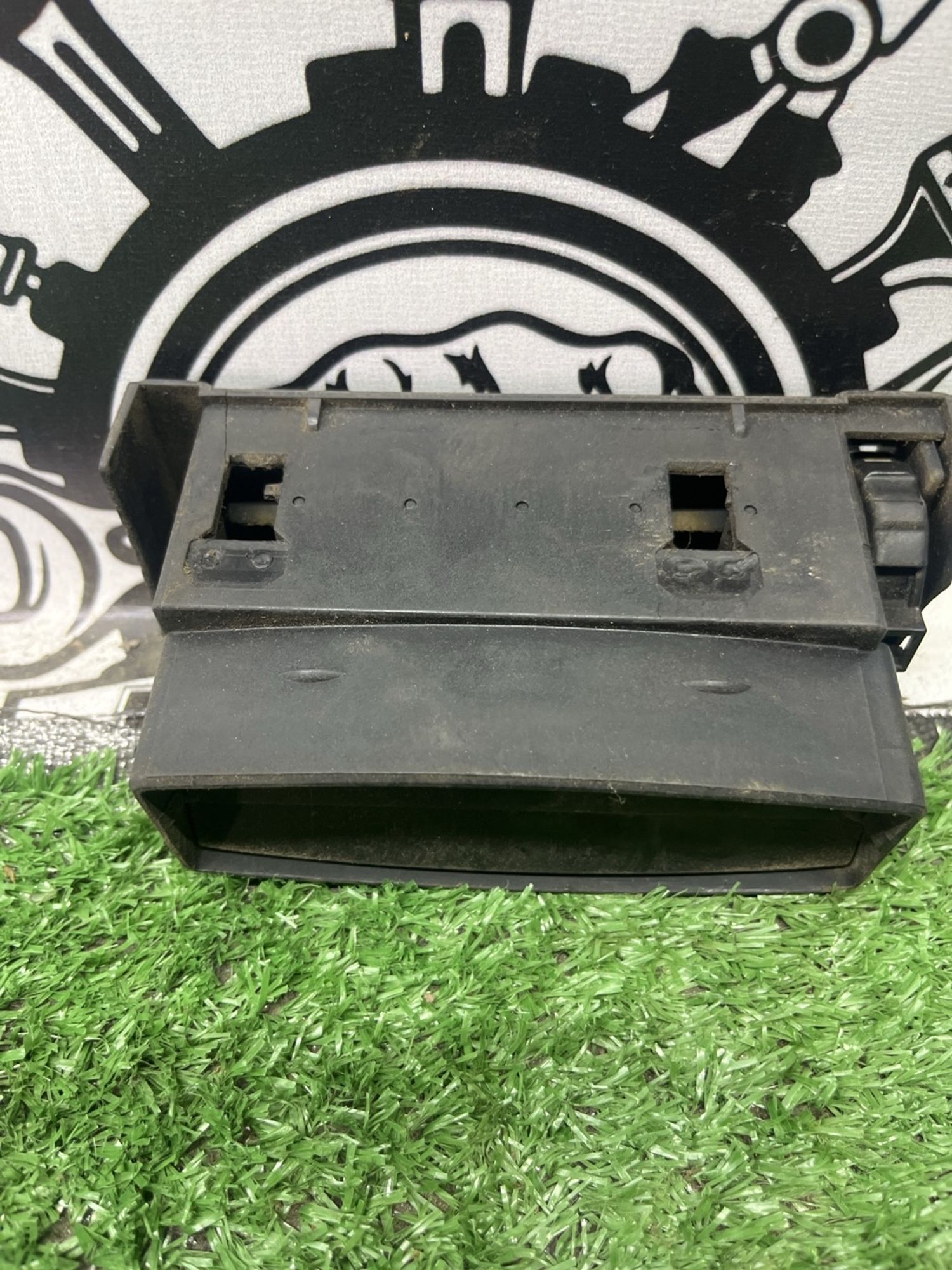 https://ycs.partsauto.market/partsauto-images/thmbs/userImages/cca1856e256b5441544f9aba03b424a6/part/8394120a-4d6d-4527-85f2-3ce3639ffb83_1784269073767.jpg