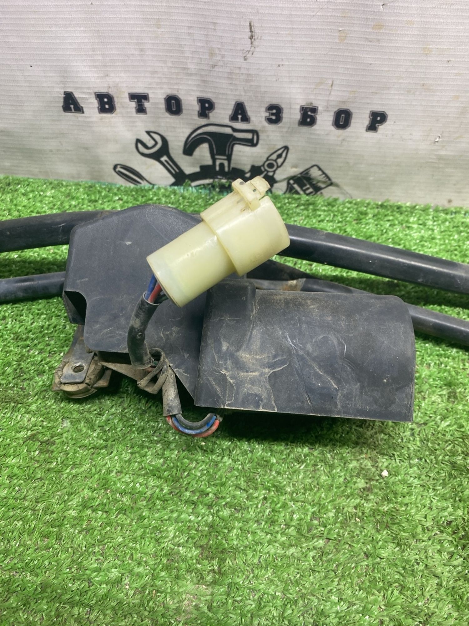 https://ycs.partsauto.market/partsauto-images/thmbs/userImages/cca1856e256b5441544f9aba03b424a6/part/83bc4a22-4669-487c-9a9a-e2ad58ce9b91_1780397719373.jpg