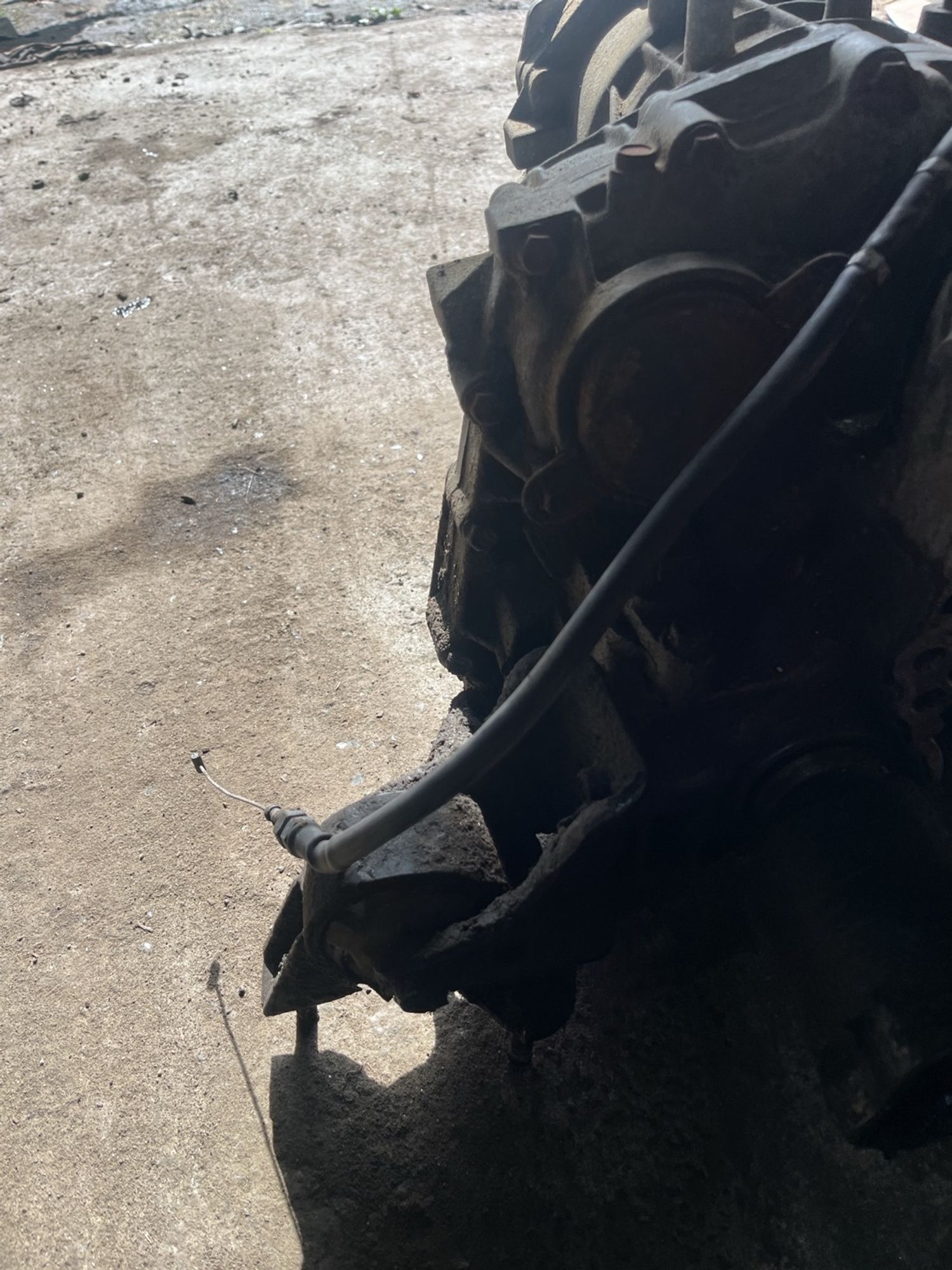 https://ycs.partsauto.market/partsauto-images/thmbs/userImages/cca1856e256b5441544f9aba03b424a6/part/84491963-e1ec-457d-b447-c3e59f4b35fd_1778734149419.jpg