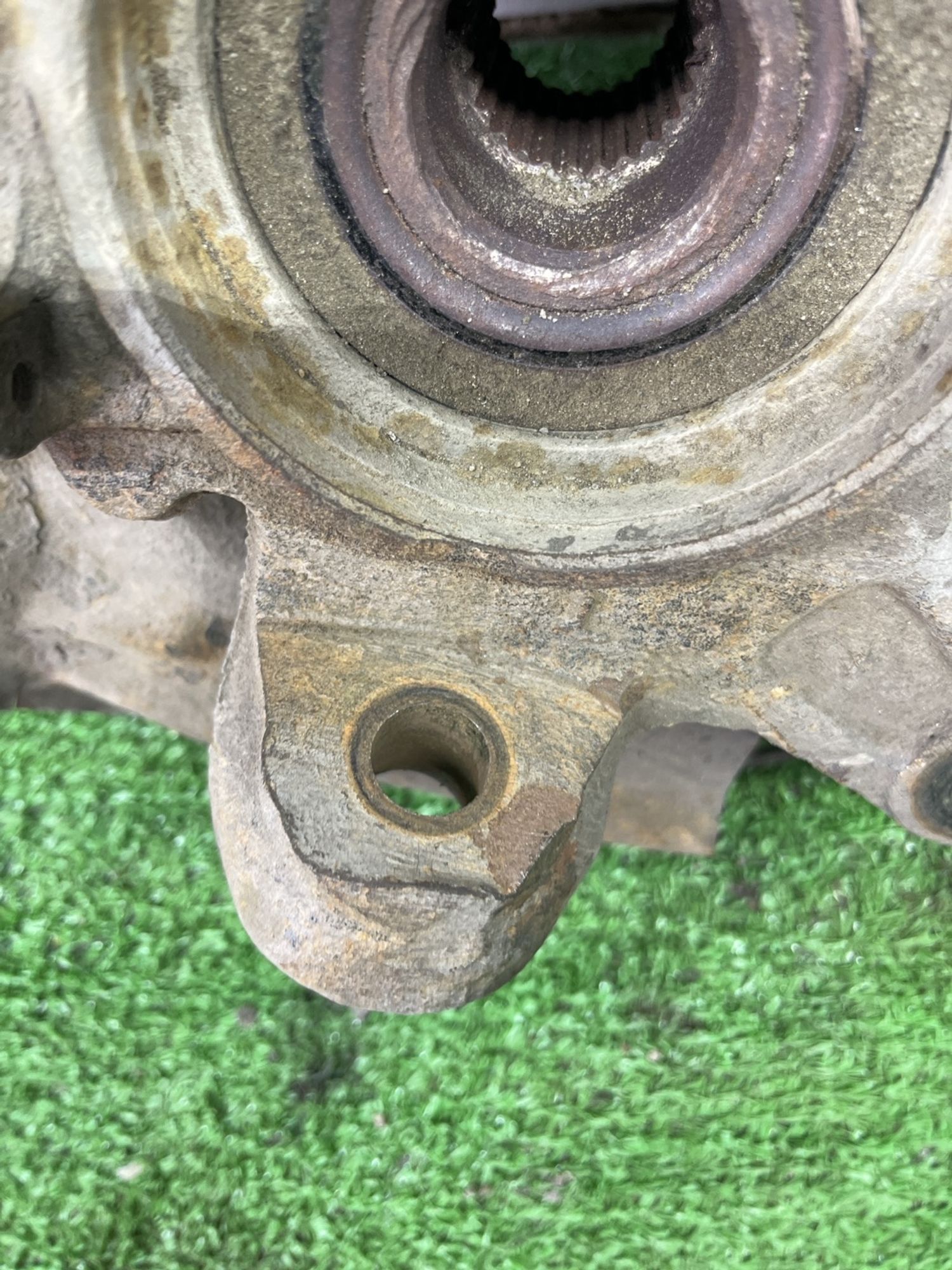 https://ycs.partsauto.market/partsauto-images/thmbs/userImages/cca1856e256b5441544f9aba03b424a6/part/85cadd04-9c09-42a1-ae6c-18f376a3ab2a_1775373715529.jpg