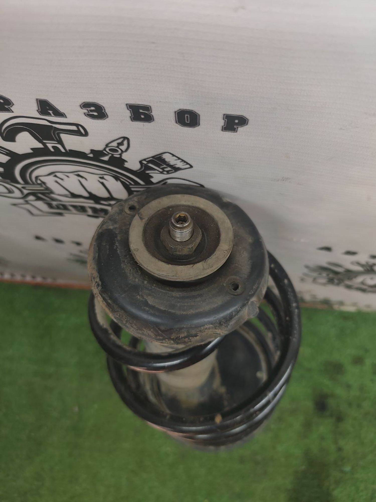 https://ycs.partsauto.market/partsauto-images/thmbs/userImages/cca1856e256b5441544f9aba03b424a6/part/870d66af-cf06-4e26-96c0-115cc2349237_1777785893661.jpg