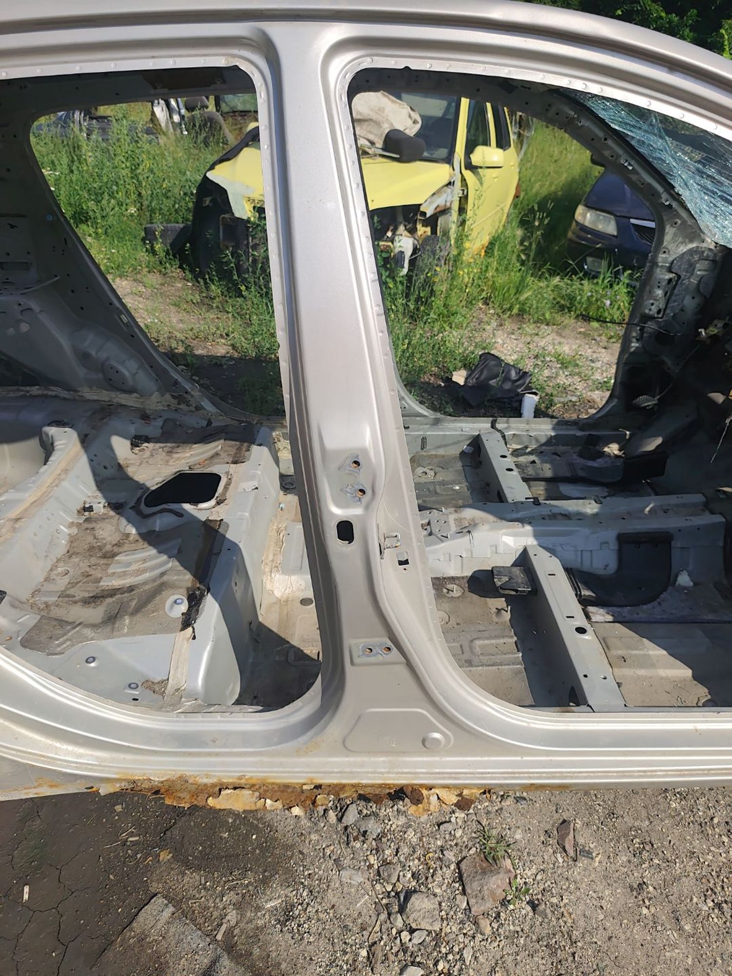 https://ycs.partsauto.market/partsauto-images/thmbs/userImages/cca1856e256b5441544f9aba03b424a6/part/871fa23e-4585-439e-99a7-17d677342a77_1783681221302.jpg