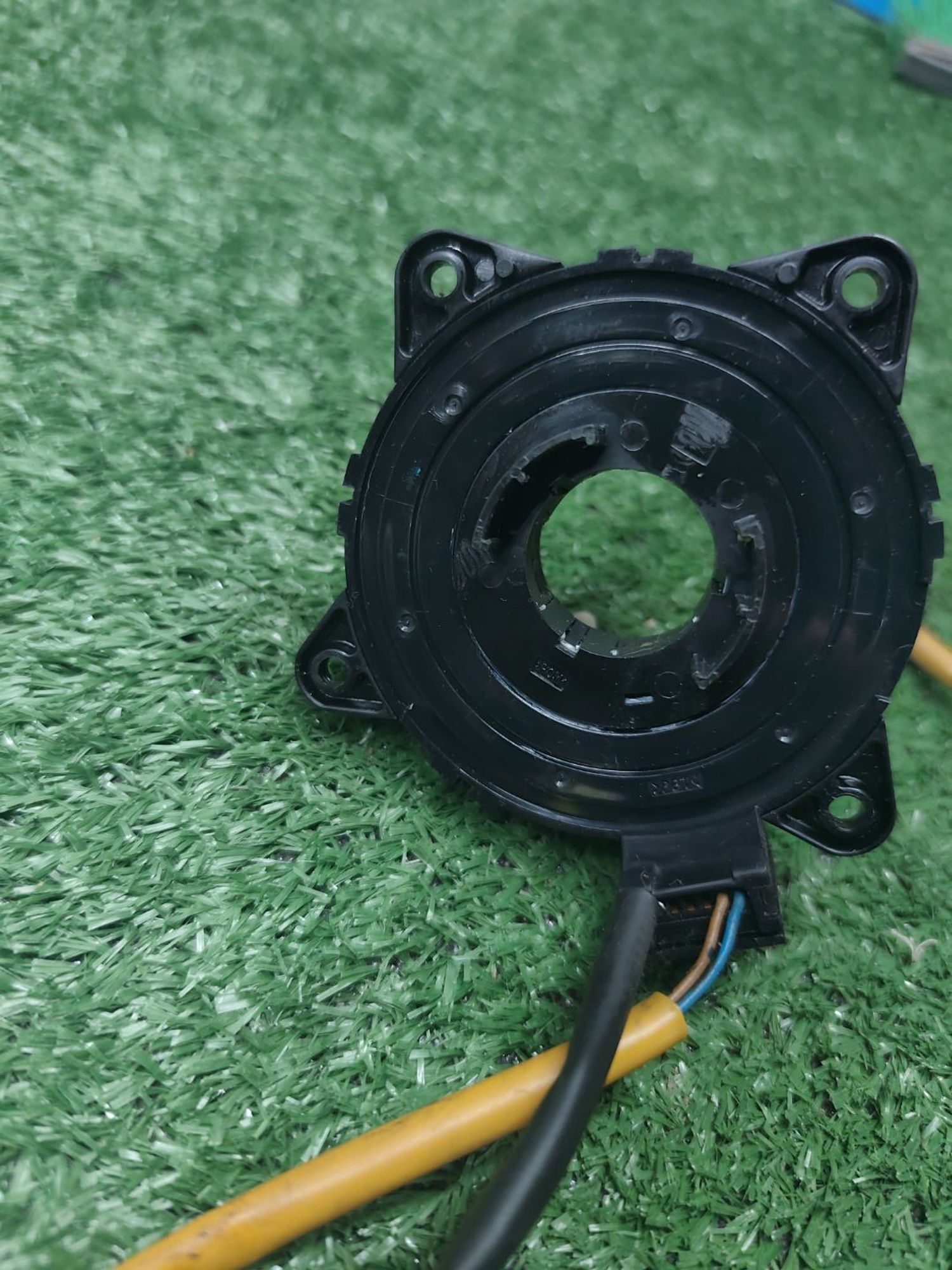 https://ycs.partsauto.market/partsauto-images/thmbs/userImages/cca1856e256b5441544f9aba03b424a6/part/8740bacd-fb66-4289-9703-8675308ba5dd_1780920811224.jpg