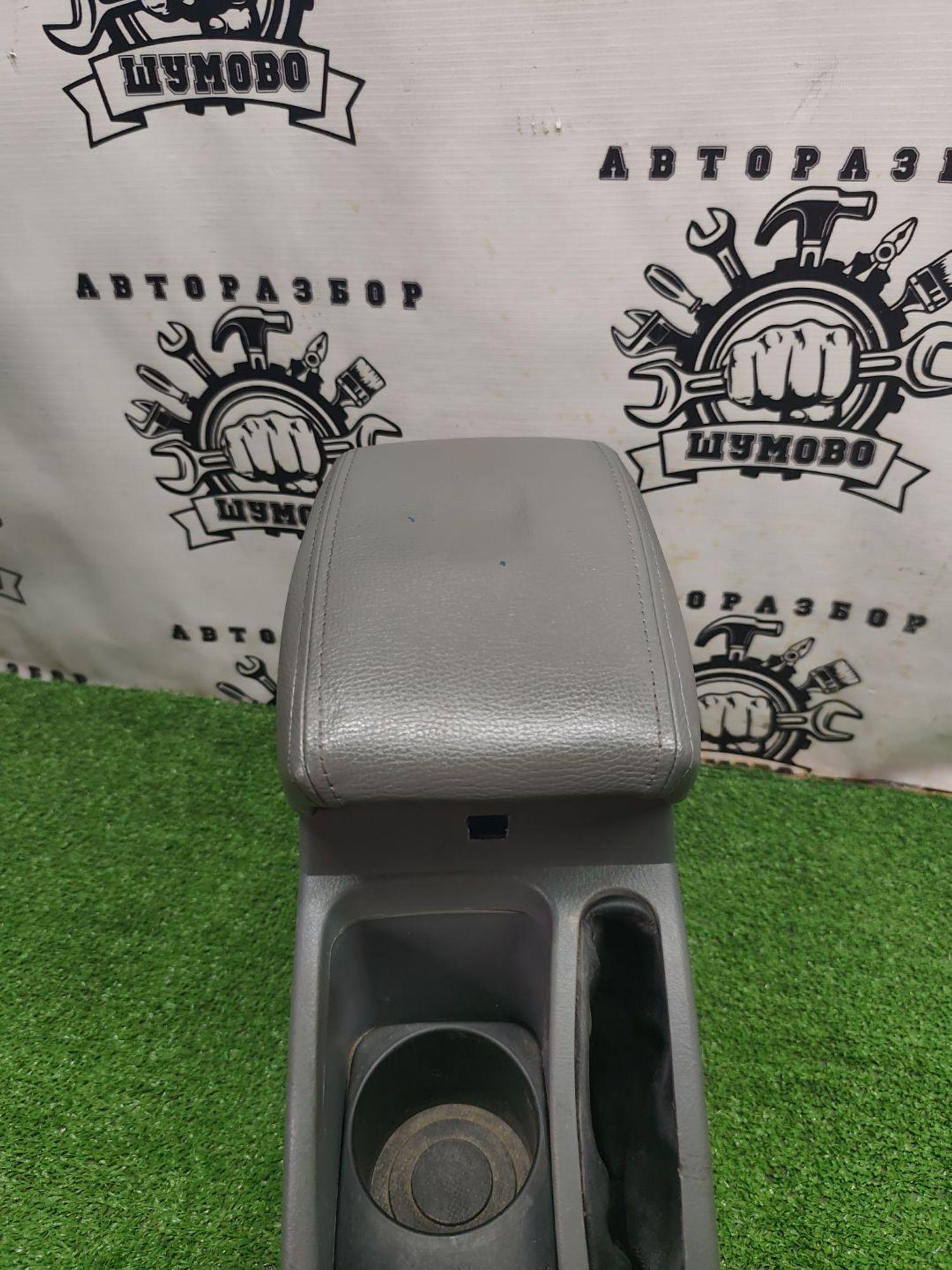 https://ycs.partsauto.market/partsauto-images/thmbs/userImages/cca1856e256b5441544f9aba03b424a6/part/874c6c25-d574-4498-bcdf-a2d24b1e36a8_1780483779115.jpg