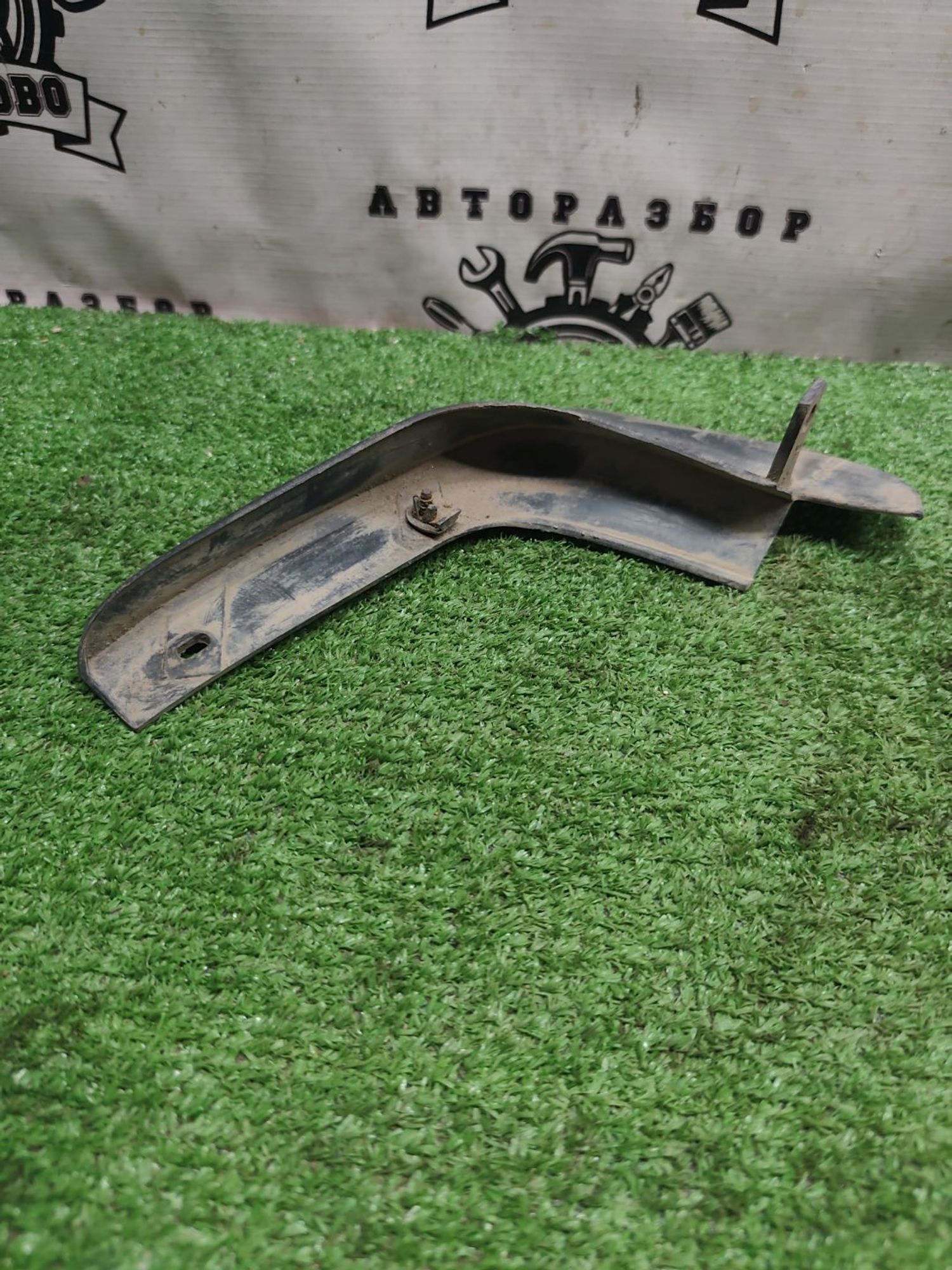 https://ycs.partsauto.market/partsauto-images/thmbs/userImages/cca1856e256b5441544f9aba03b424a6/part/87dc2601-1556-483a-86e7-8401e5ea17f4_1779703382725.jpg