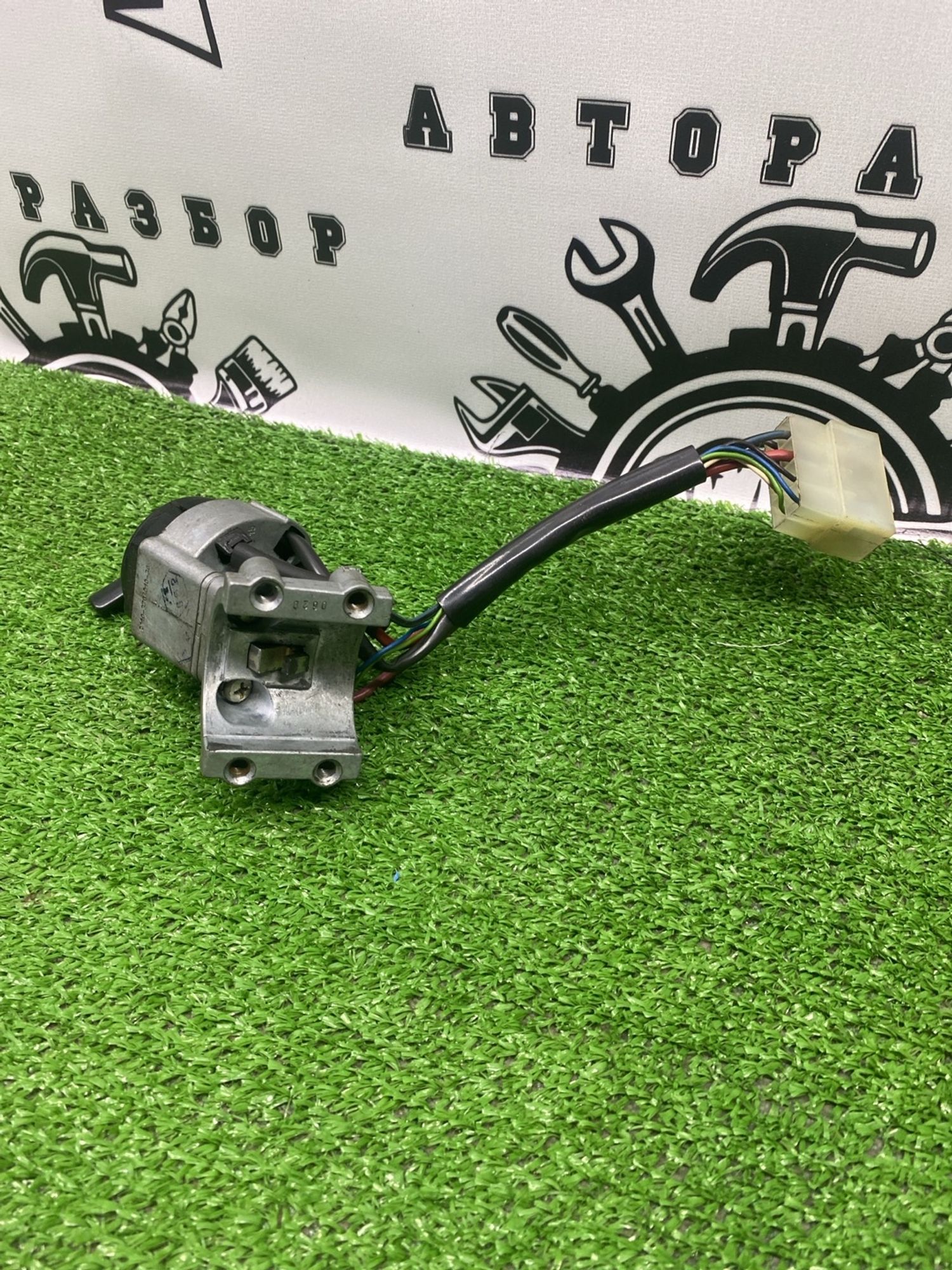 https://ycs.partsauto.market/partsauto-images/thmbs/userImages/cca1856e256b5441544f9aba03b424a6/part/88aca778-e82f-437e-8feb-26c63111be60_1781504363905.jpg
