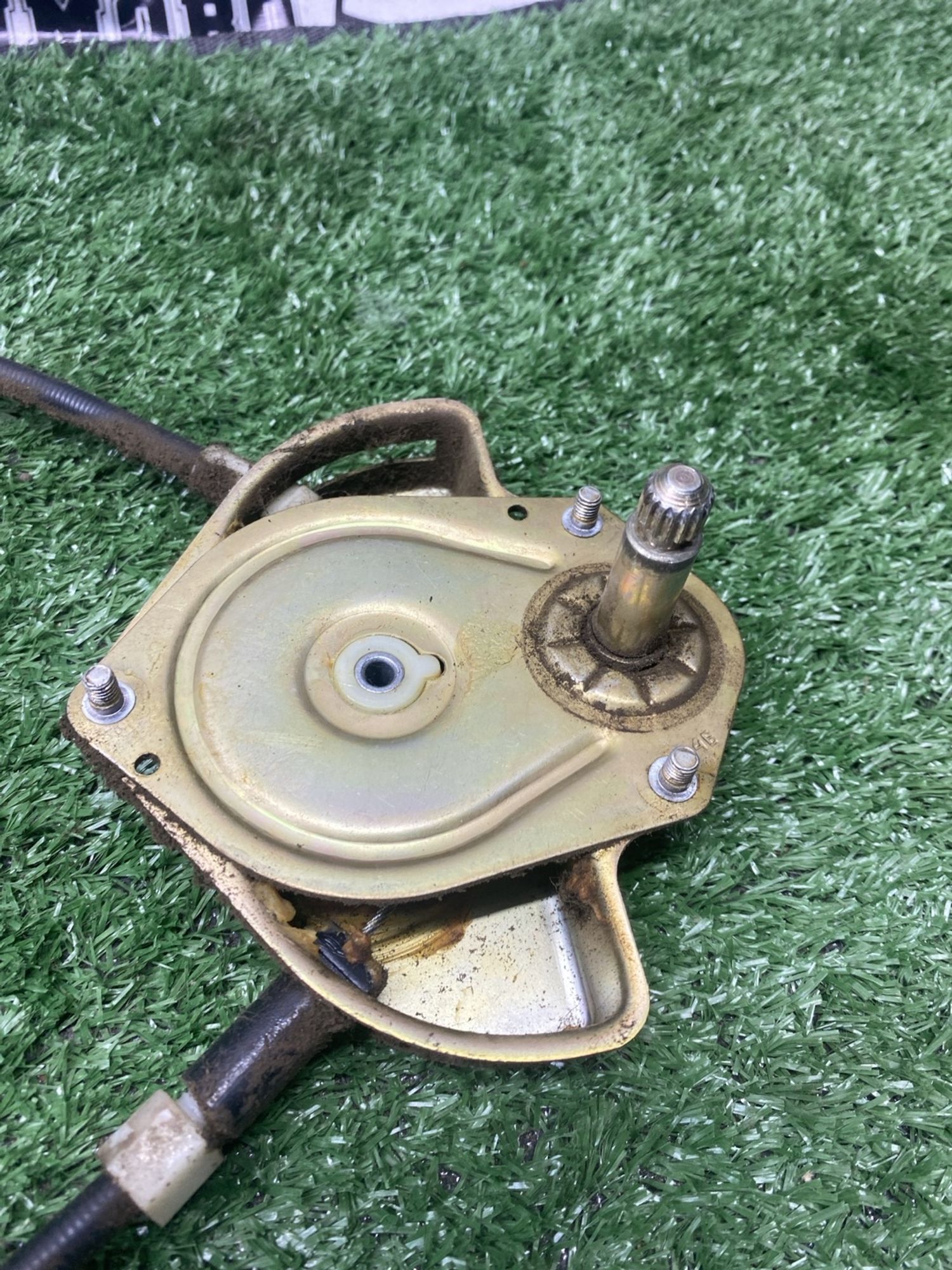 https://ycs.partsauto.market/partsauto-images/thmbs/userImages/cca1856e256b5441544f9aba03b424a6/part/88d116c4-b3df-40e7-9c70-a790d80dde29_1781514556411.jpg
