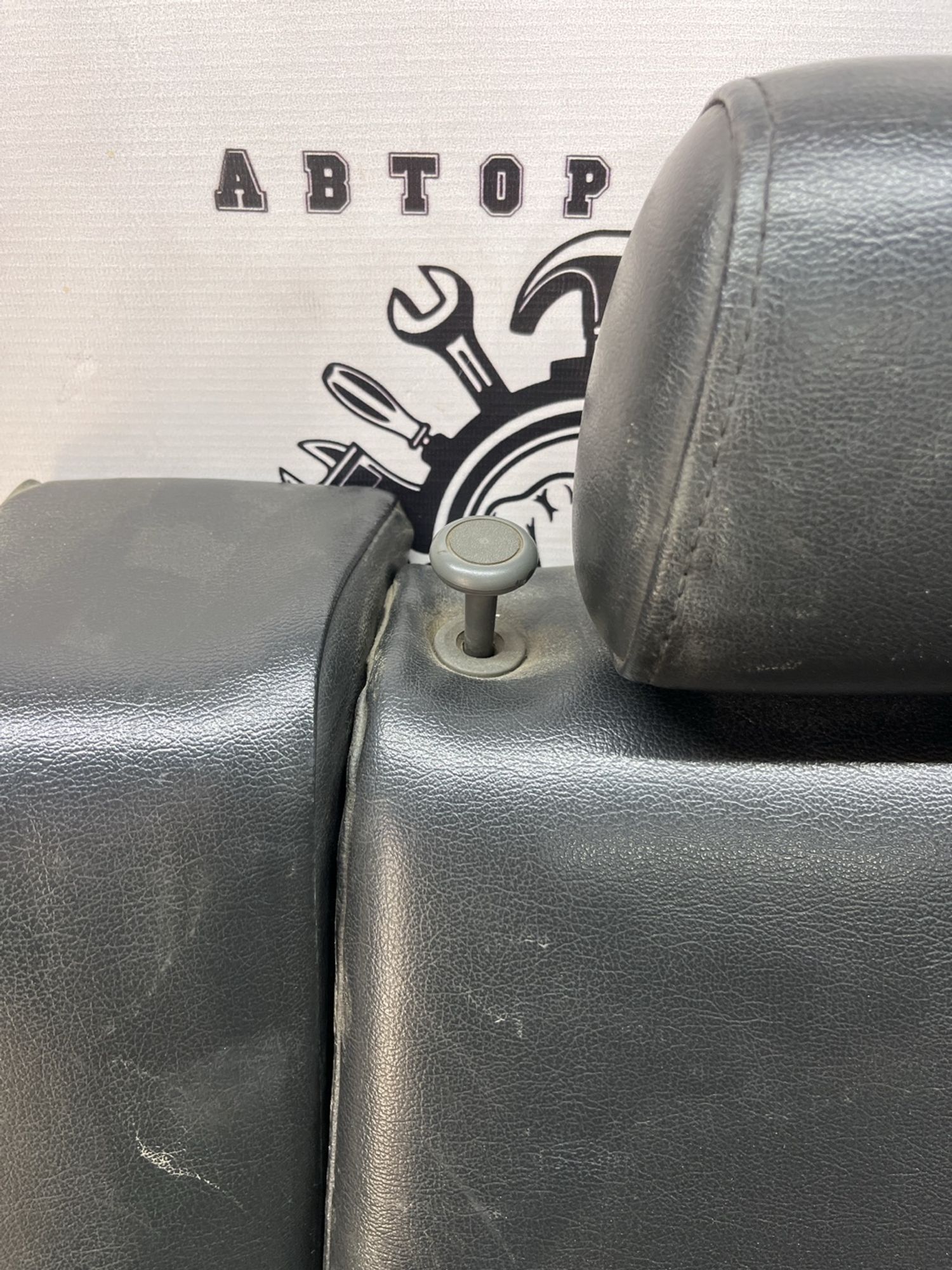 https://ycs.partsauto.market/partsauto-images/thmbs/userImages/cca1856e256b5441544f9aba03b424a6/part/8a10800f-8e41-430d-879b-8199cf9e4e6f_1776234300856.jpg