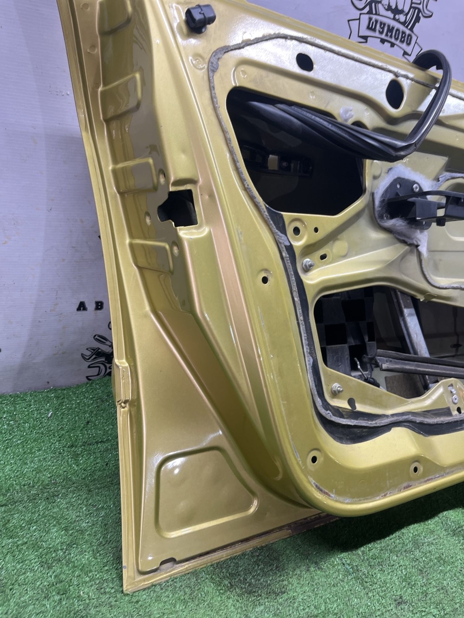 https://ycs.partsauto.market/partsauto-images/thmbs/userImages/cca1856e256b5441544f9aba03b424a6/part/8c773e8c-664b-49f5-a980-2cc12105303d_1777540221593.jpg
