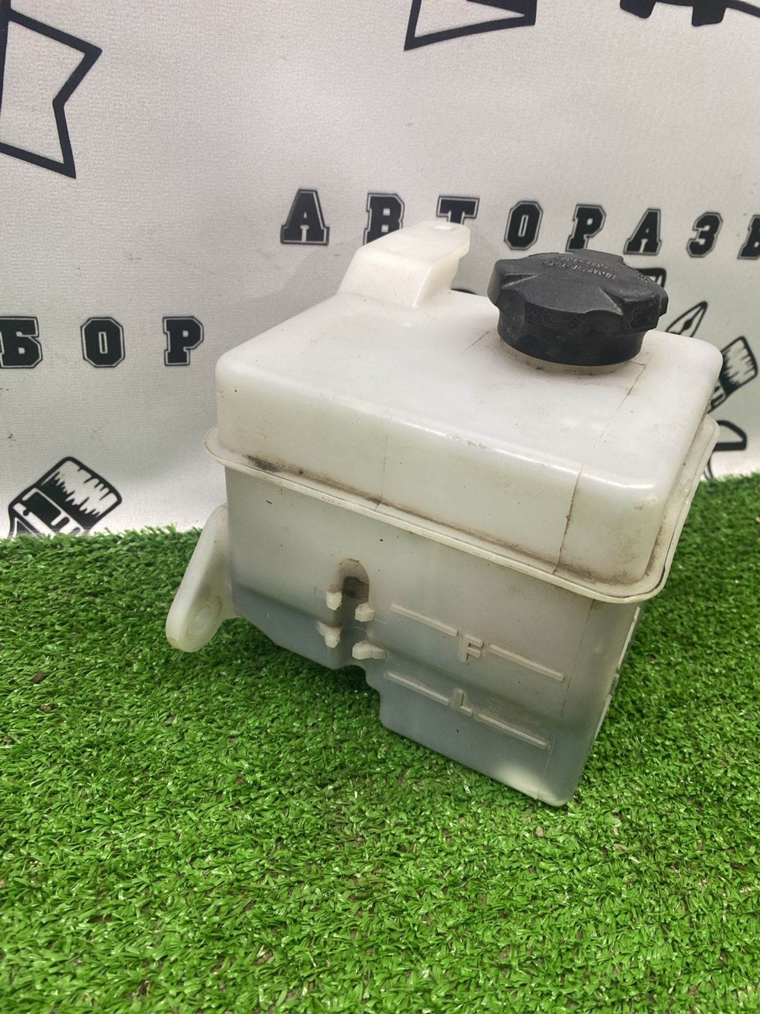 https://ycs.partsauto.market/partsauto-images/thmbs/userImages/cca1856e256b5441544f9aba03b424a6/part/8c7d97a9-d0ff-44a0-911e-7ef57c046206_1784025260953.jpg