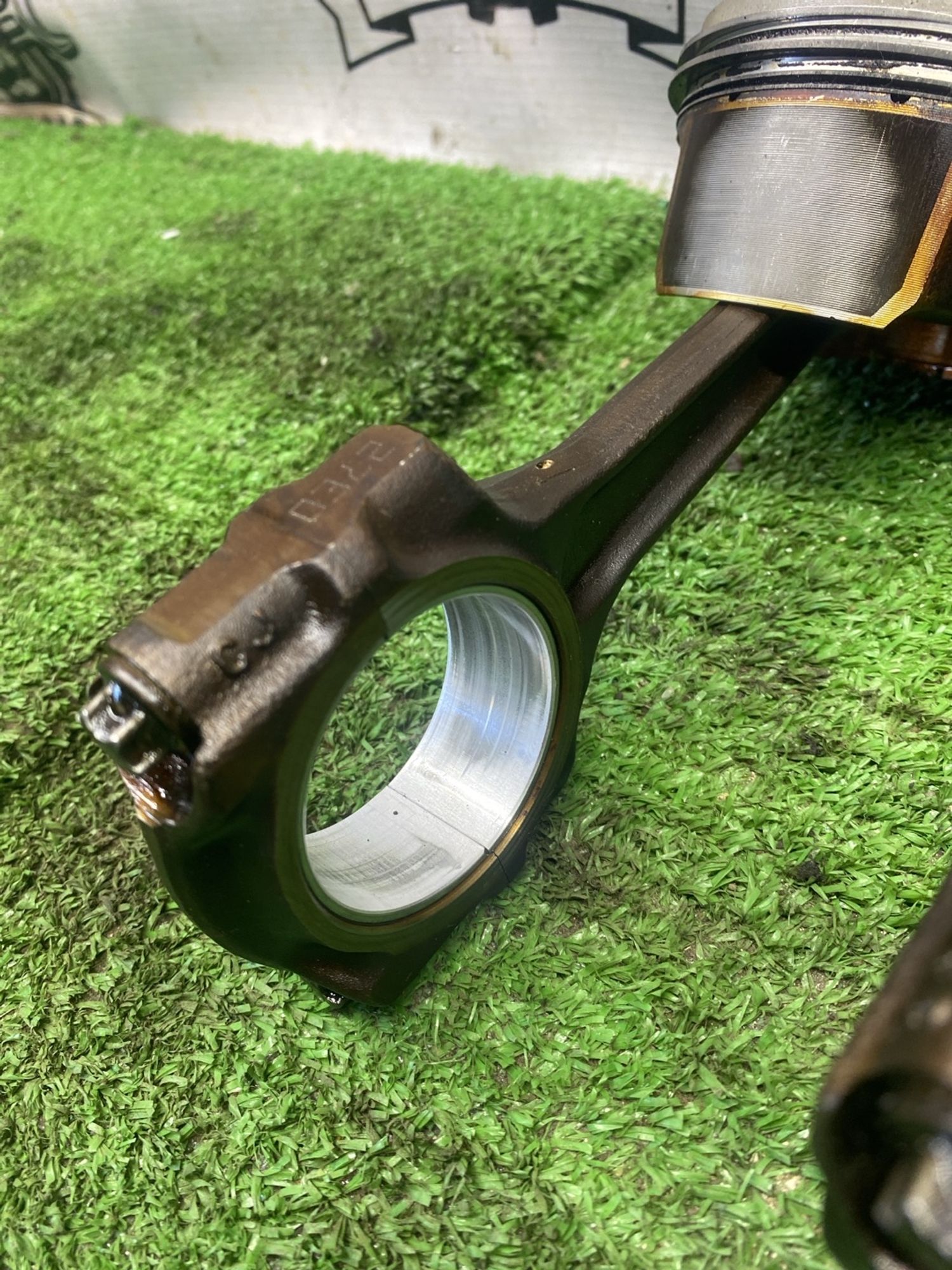 https://ycs.partsauto.market/partsauto-images/thmbs/userImages/cca1856e256b5441544f9aba03b424a6/part/8ca9cd90-b3cd-4df8-88e1-e50fd0911f9c_1778495242982.jpg