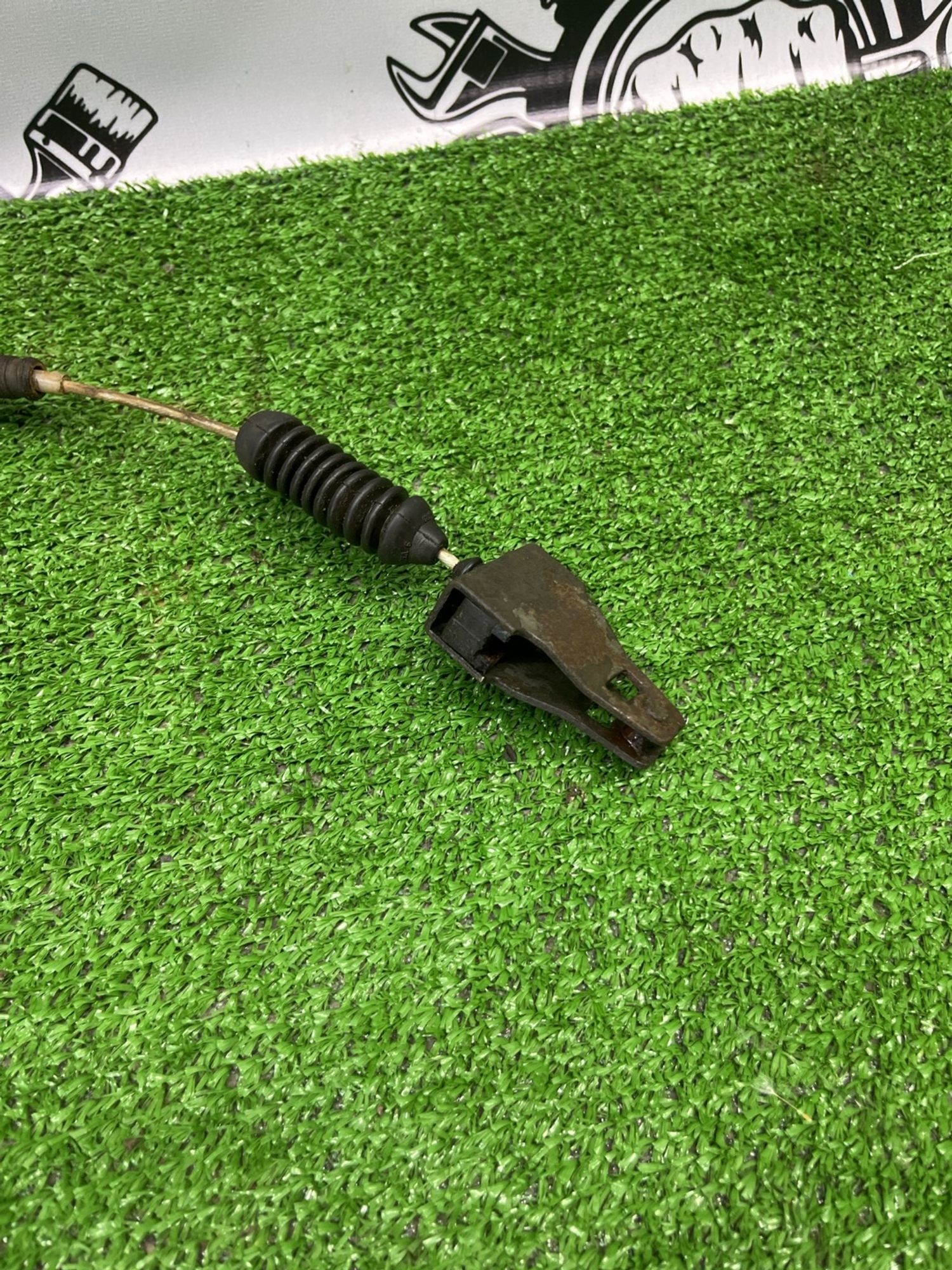 https://ycs.partsauto.market/partsauto-images/thmbs/userImages/cca1856e256b5441544f9aba03b424a6/part/8d0bcf78-5fb2-4739-bd75-c1403a370232_1781607239758.jpg