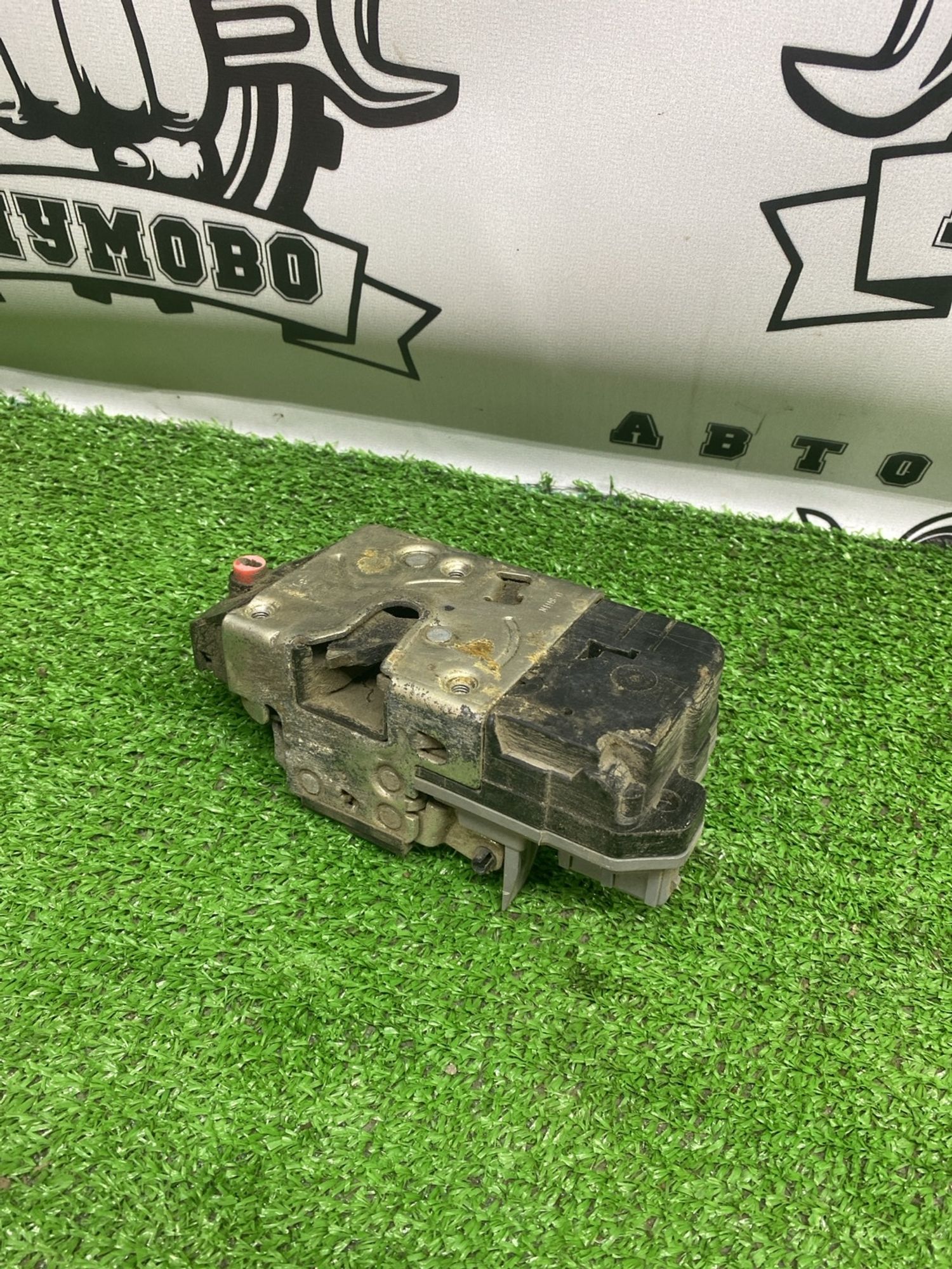 https://ycs.partsauto.market/partsauto-images/thmbs/userImages/cca1856e256b5441544f9aba03b424a6/part/8d44880d-ac0f-49d9-9e51-7ea4f48ddb2a_1782897345255.jpg