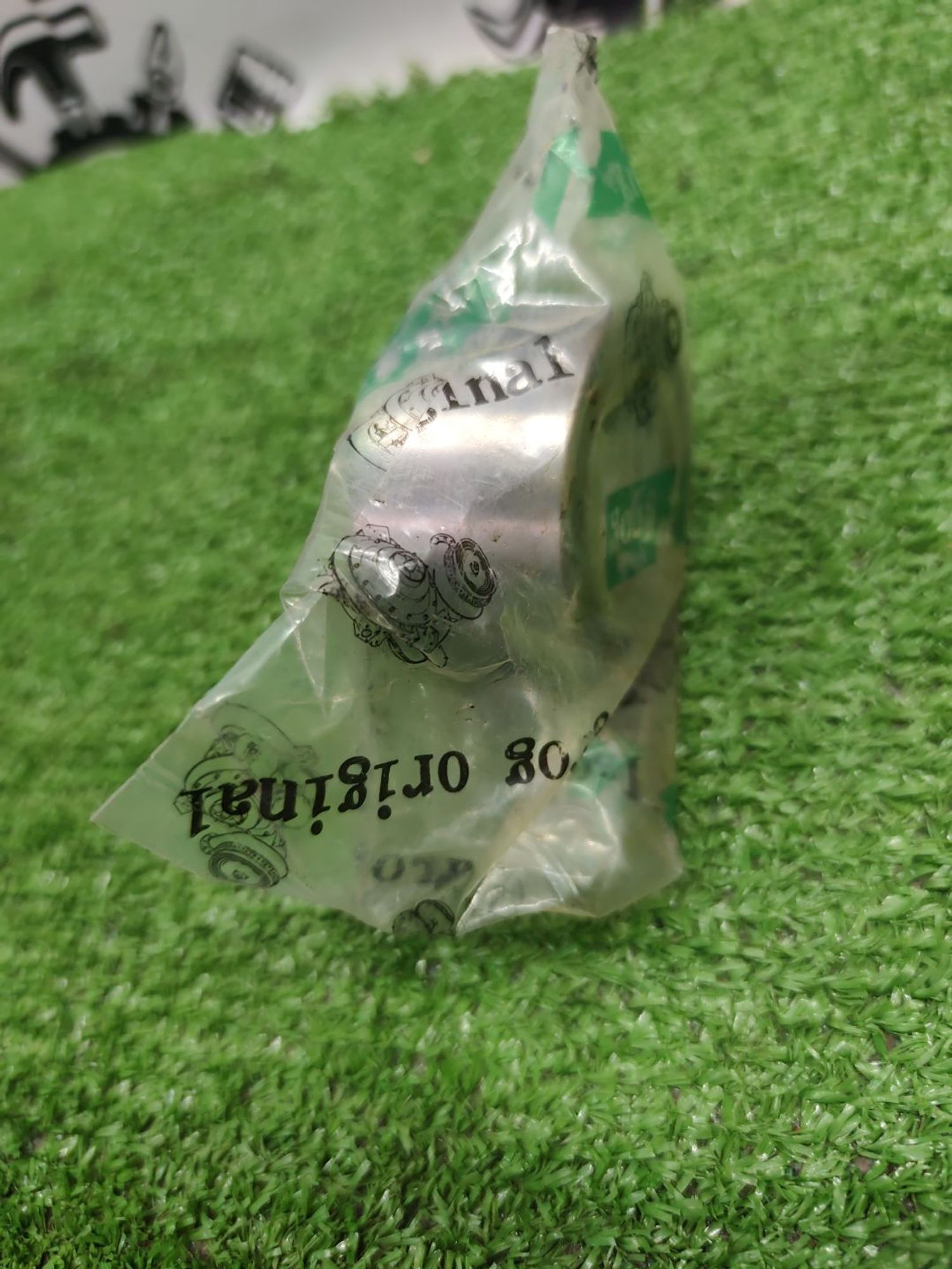 https://ycs.partsauto.market/partsauto-images/thmbs/userImages/cca1856e256b5441544f9aba03b424a6/part/8e543413-fbf3-4465-8c6c-115c2ad98032_1787222484111.jpg
