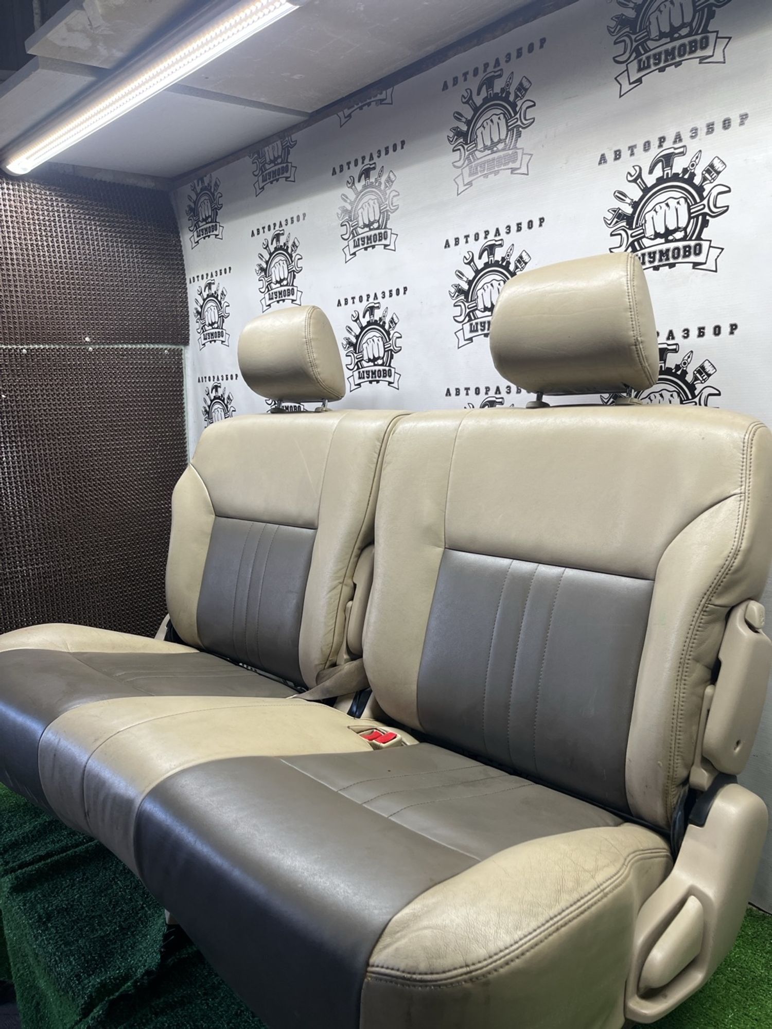 https://ycs.partsauto.market/partsauto-images/thmbs/userImages/cca1856e256b5441544f9aba03b424a6/part/8eeb5b08-54f6-4cb6-83e7-1a9f9789cb0f_1775560178143.jpg