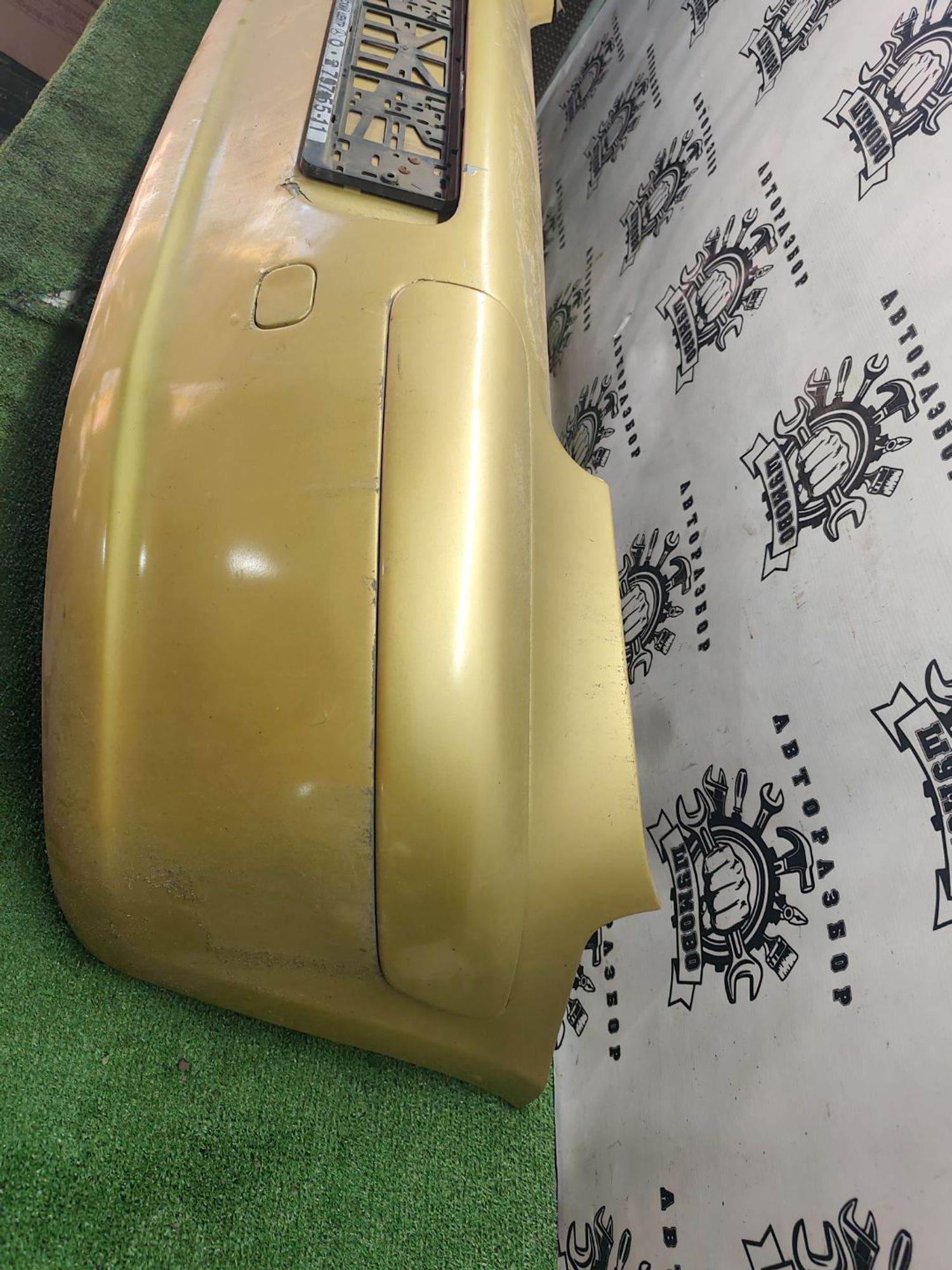 https://ycs.partsauto.market/partsauto-images/thmbs/userImages/cca1856e256b5441544f9aba03b424a6/part/8f4f70b5-2777-449d-95c9-66dea2c27f0a_1777789428212.jpg