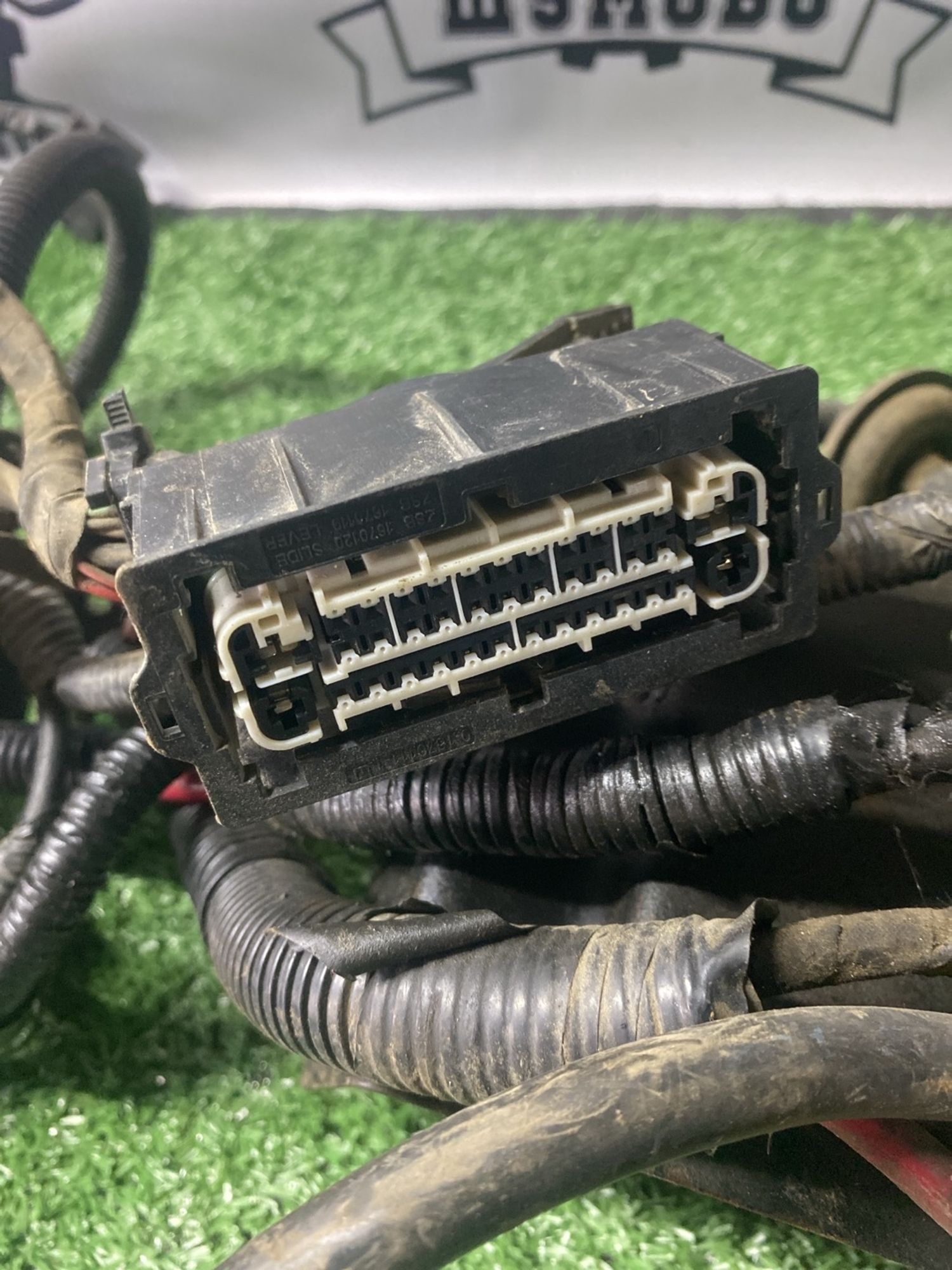 https://ycs.partsauto.market/partsauto-images/thmbs/userImages/cca1856e256b5441544f9aba03b424a6/part/8fa035b8-0b51-4a49-bae0-b18d4a9117e4_1781086682648.jpg