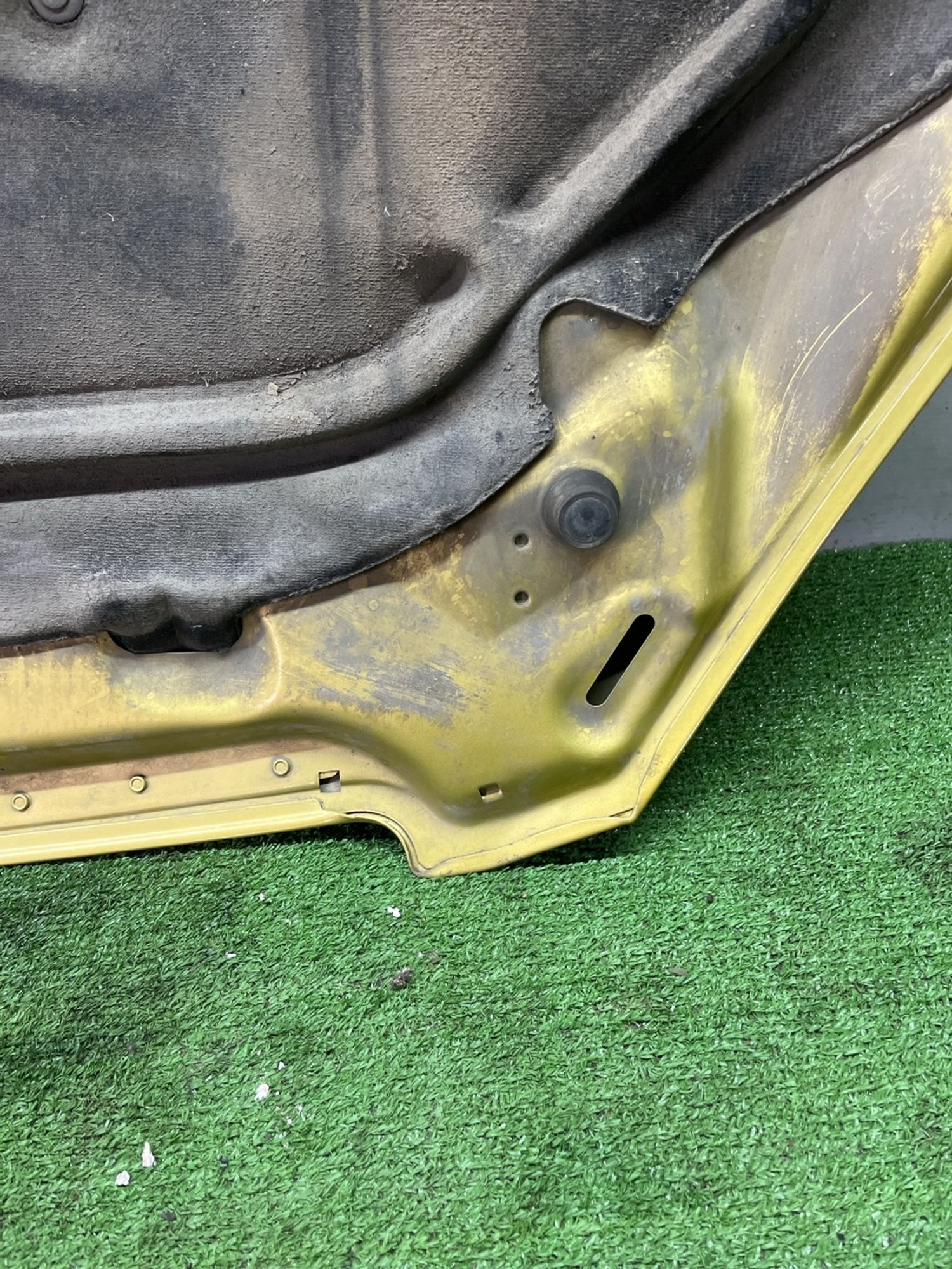 https://ycs.partsauto.market/partsauto-images/thmbs/userImages/cca1856e256b5441544f9aba03b424a6/part/9012fe86-689c-4b6d-9c23-40b007bb1472_1777540832882.jpg