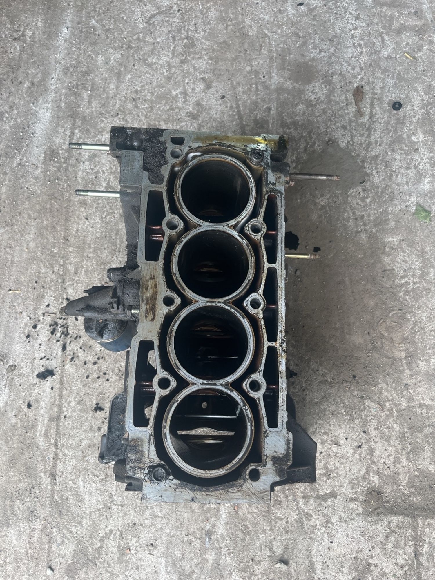 https://ycs.partsauto.market/partsauto-images/thmbs/userImages/cca1856e256b5441544f9aba03b424a6/part/9055af44-87b2-4536-96c2-571fa69f0c4f_1778583495457.jpg